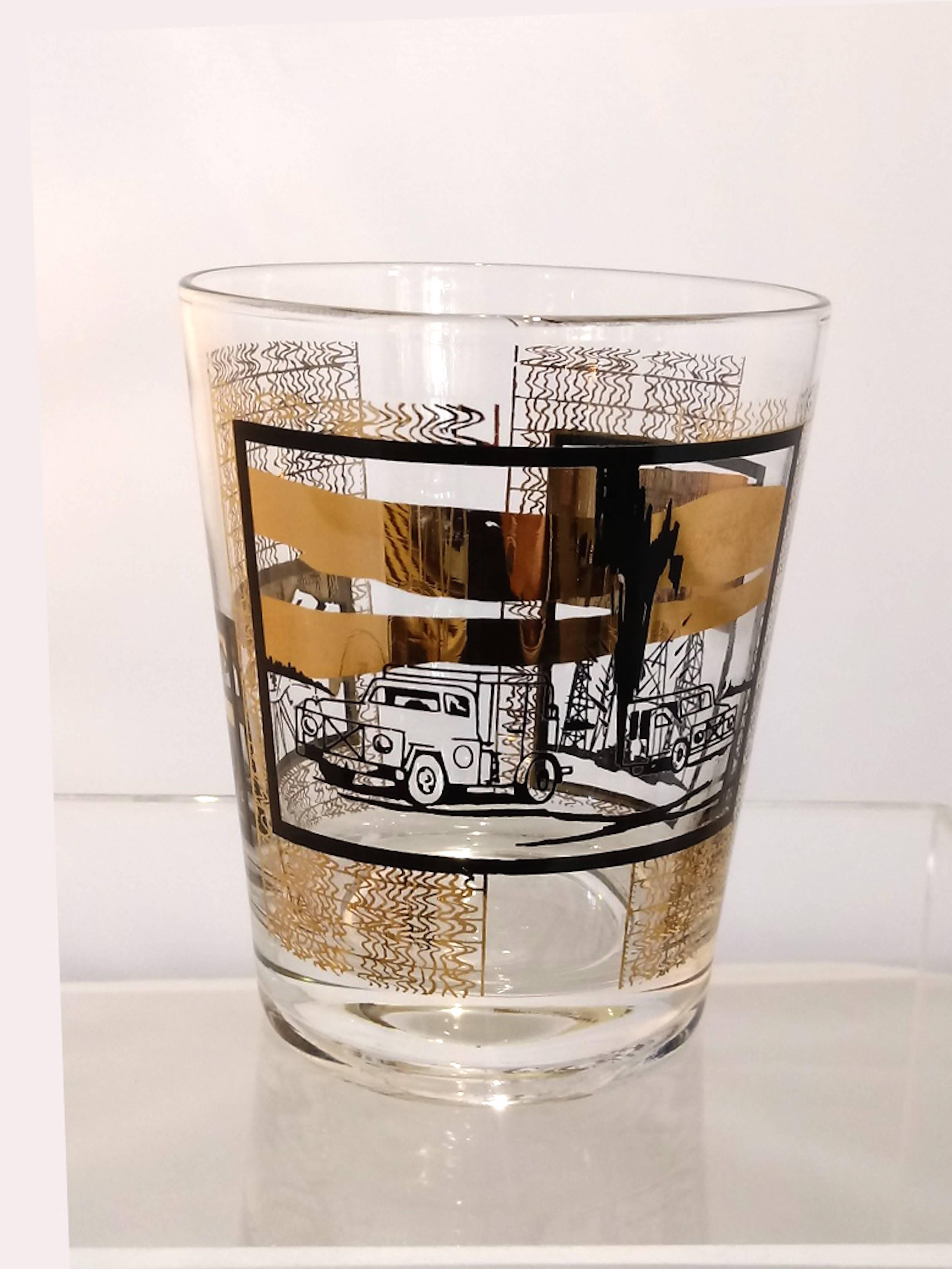 verre vintage des années 1960 sur le thème de la plate-forme pétrolière:: verre transparent avec illustrations dorées et noires. Lot de six.