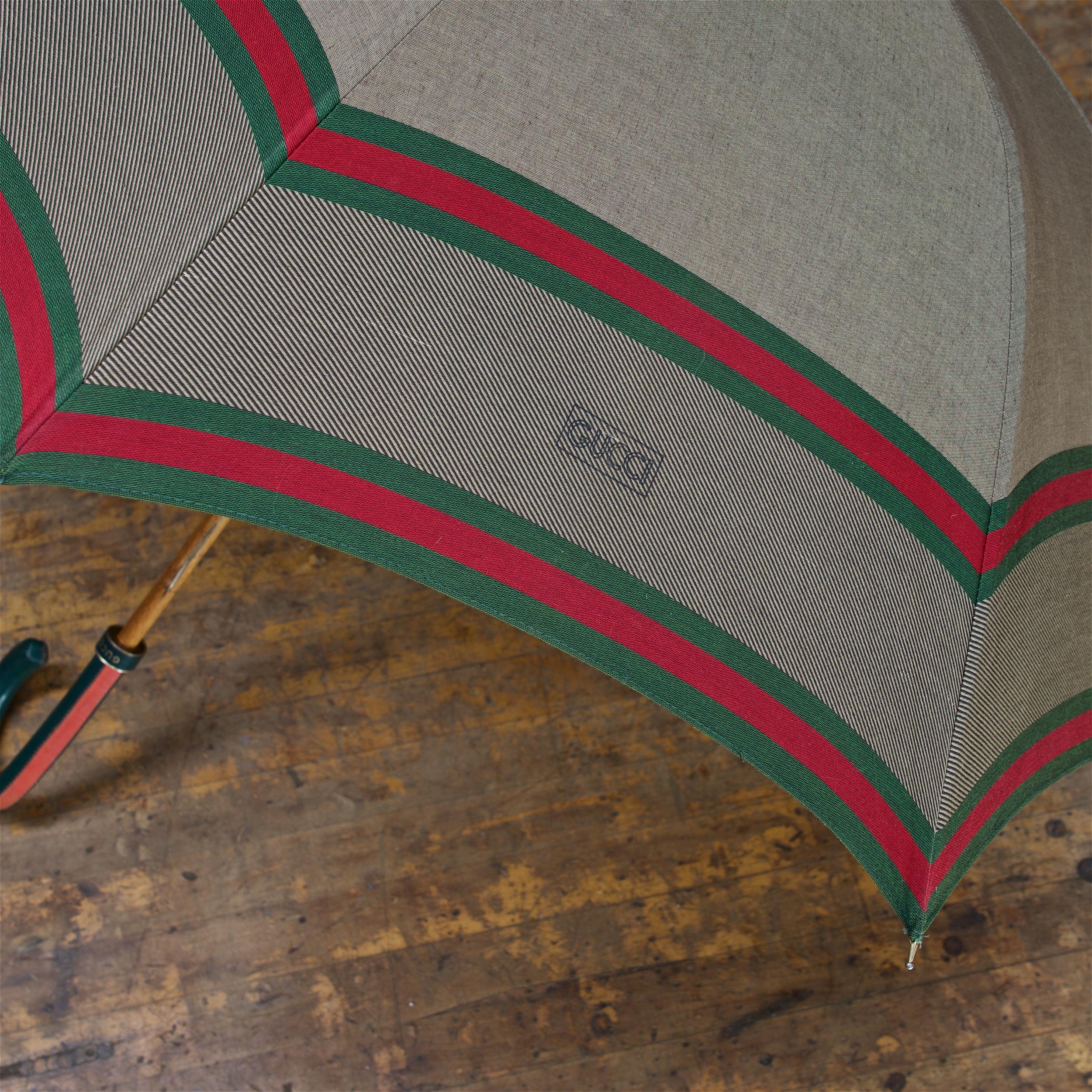 1960s Vintage Gucci Cotton Doorman Umbrella with Classic Red Green Webbing 1