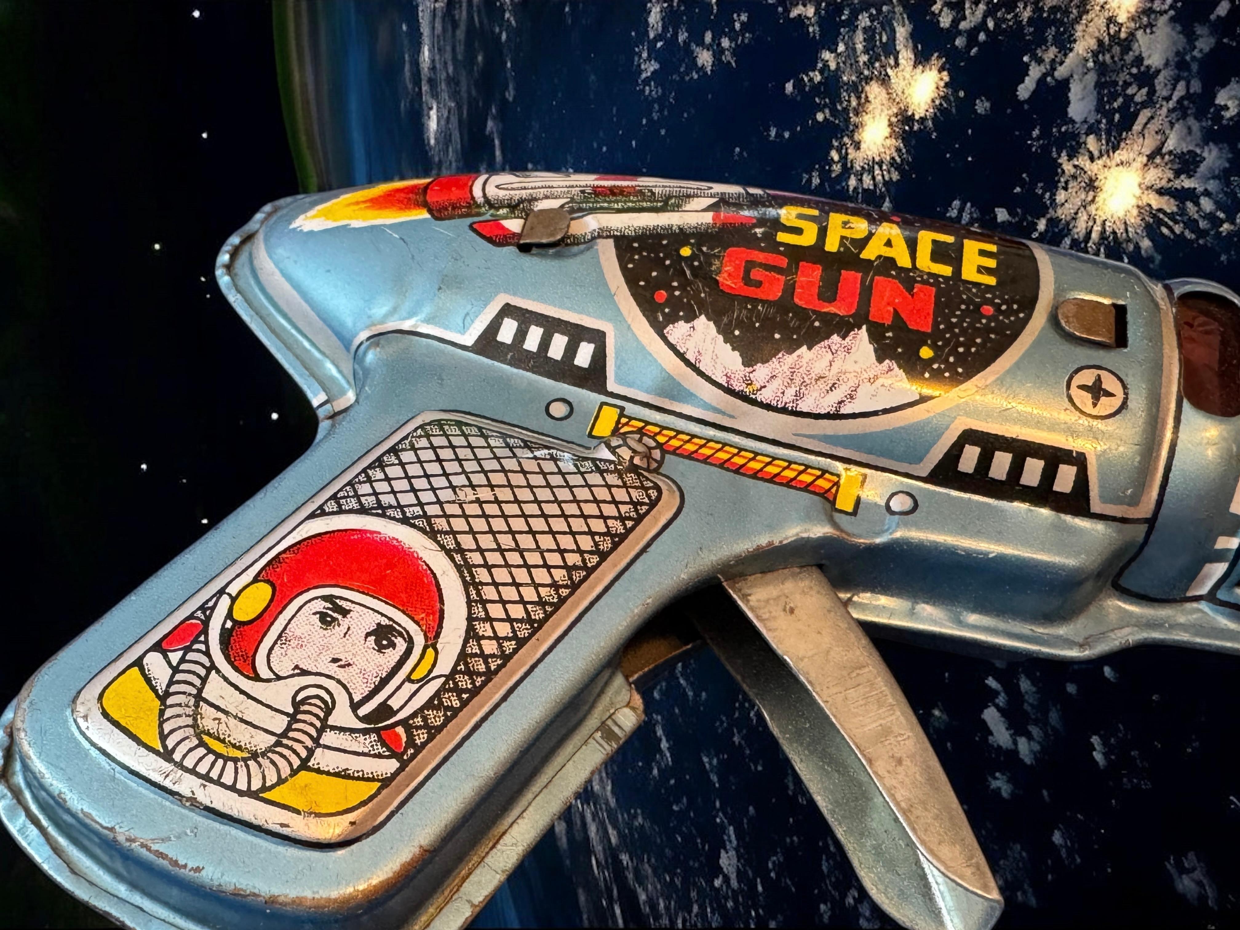 1960s Vintage Haji Japanese Tin Toy Friction Litho Astronaut Rocket Space Gun 11
