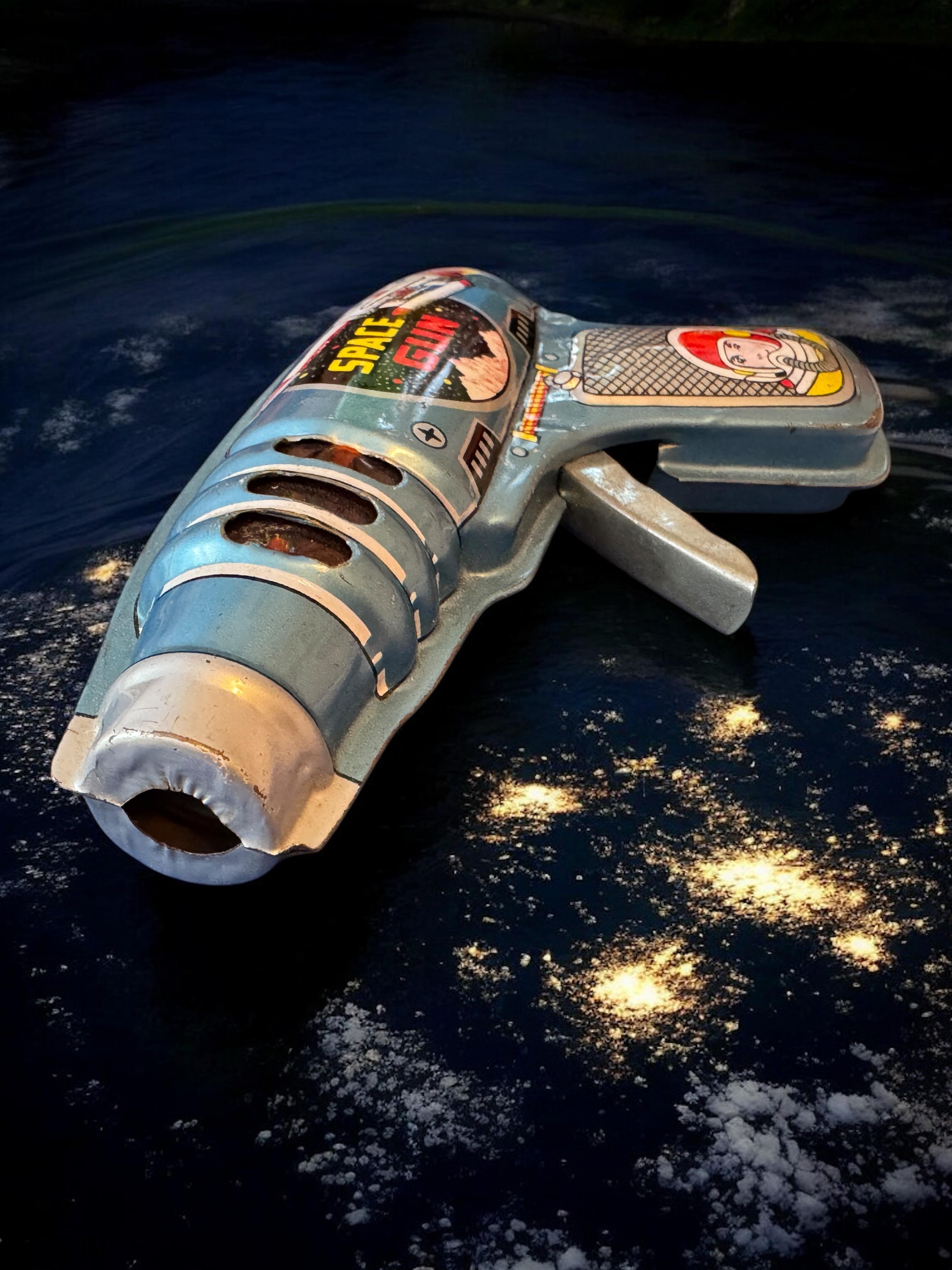 1960s Vintage Haji Japanese Tin Toy Friction Litho Astronaut Rocket Space Gun 13