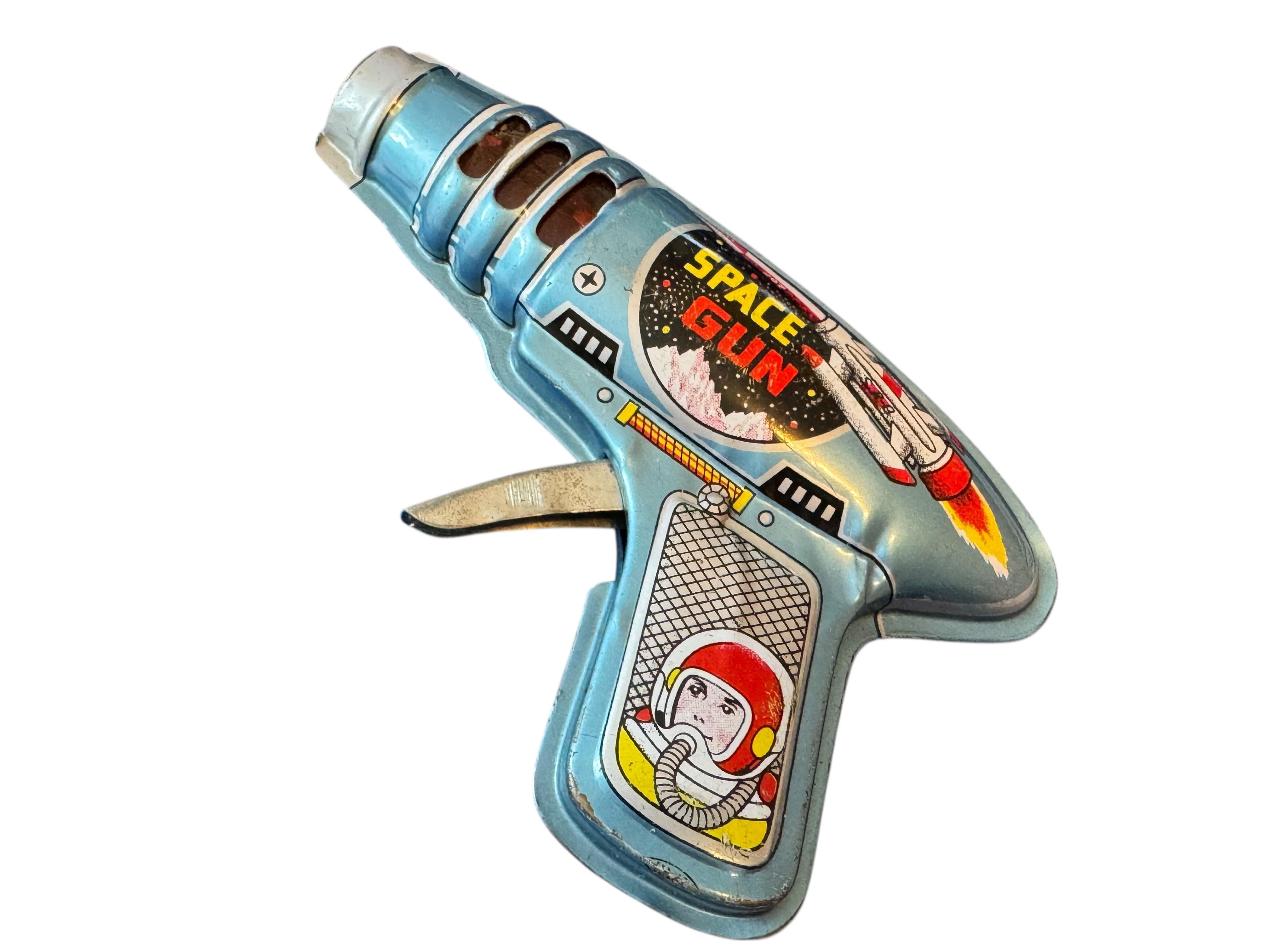 1960s Vintage Haji Japanese Tin Toy Friction Litho Astronaut Rocket Space Gun 1