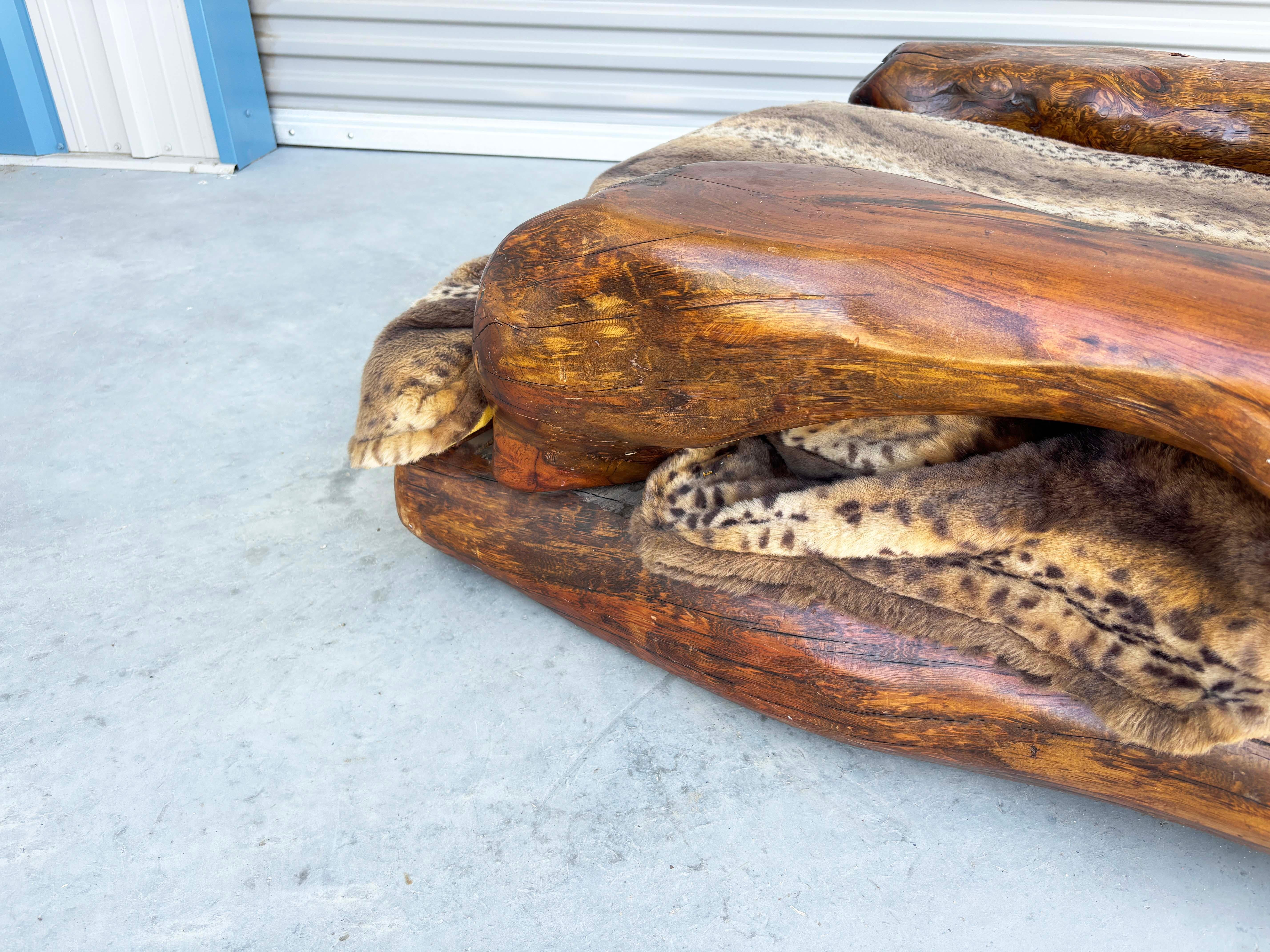 1960er Jahre Vintage Handcrafted Burl Redwood Stuhl und Ottoman im Angebot 6