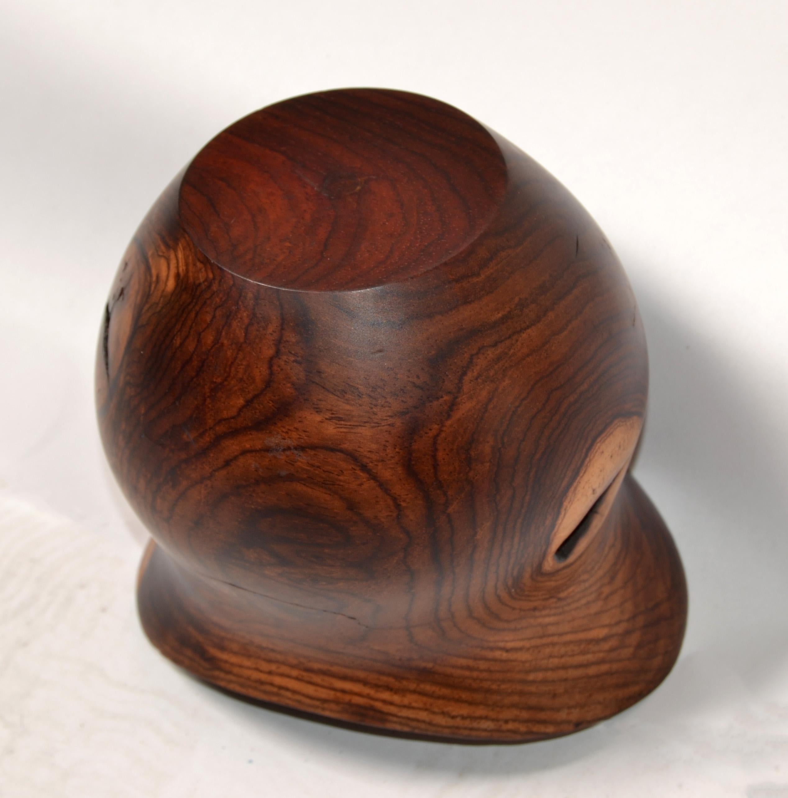 1960s Vintage Handcrafted Cockhill Crafts Style Sculptural Turned Yew Wood Vase  For Sale 1