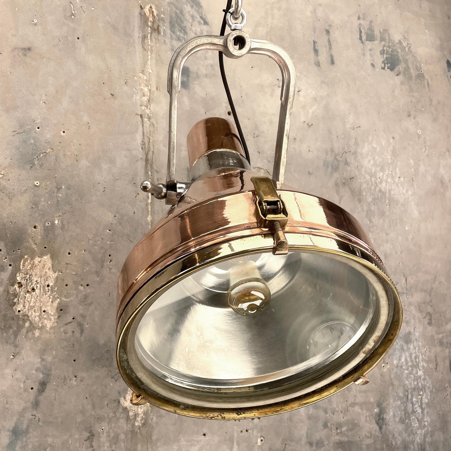 A 1960s vintage industrial copper and brass bridge lamp LED ceiling pendant made by VEB. 

Professionally restored by hand to modern lighting standards, ready for use in contemporary interiors. 

Supplied with energy saving Edison LED light