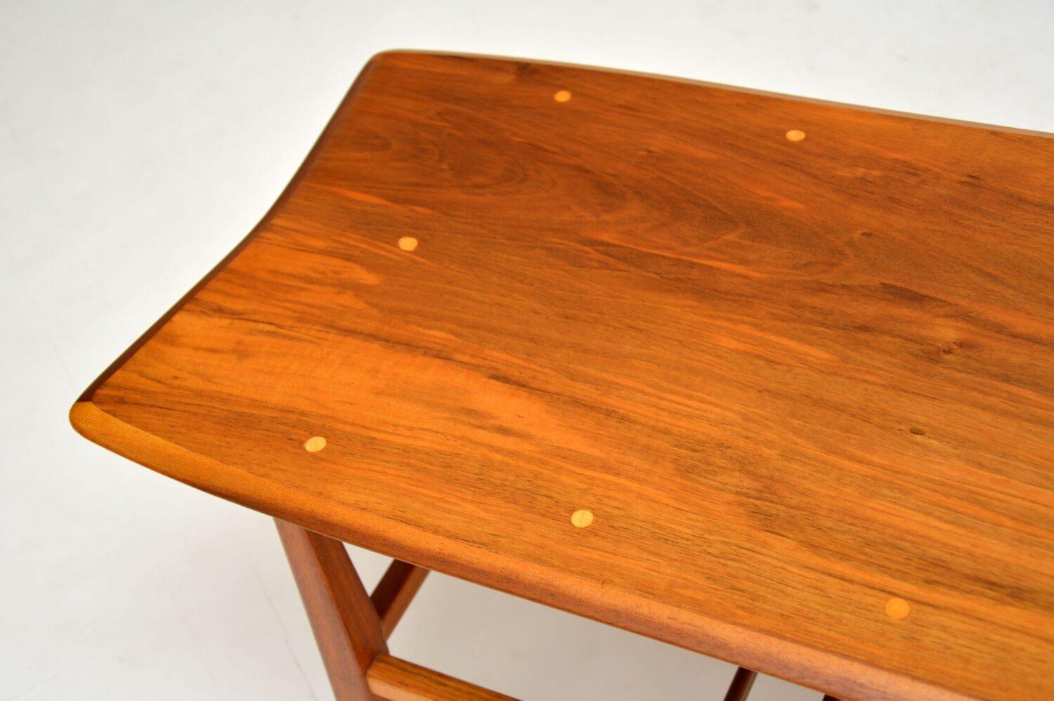 1960s Vintage Inlaid Walnut Coffee Table In Good Condition In London, GB
