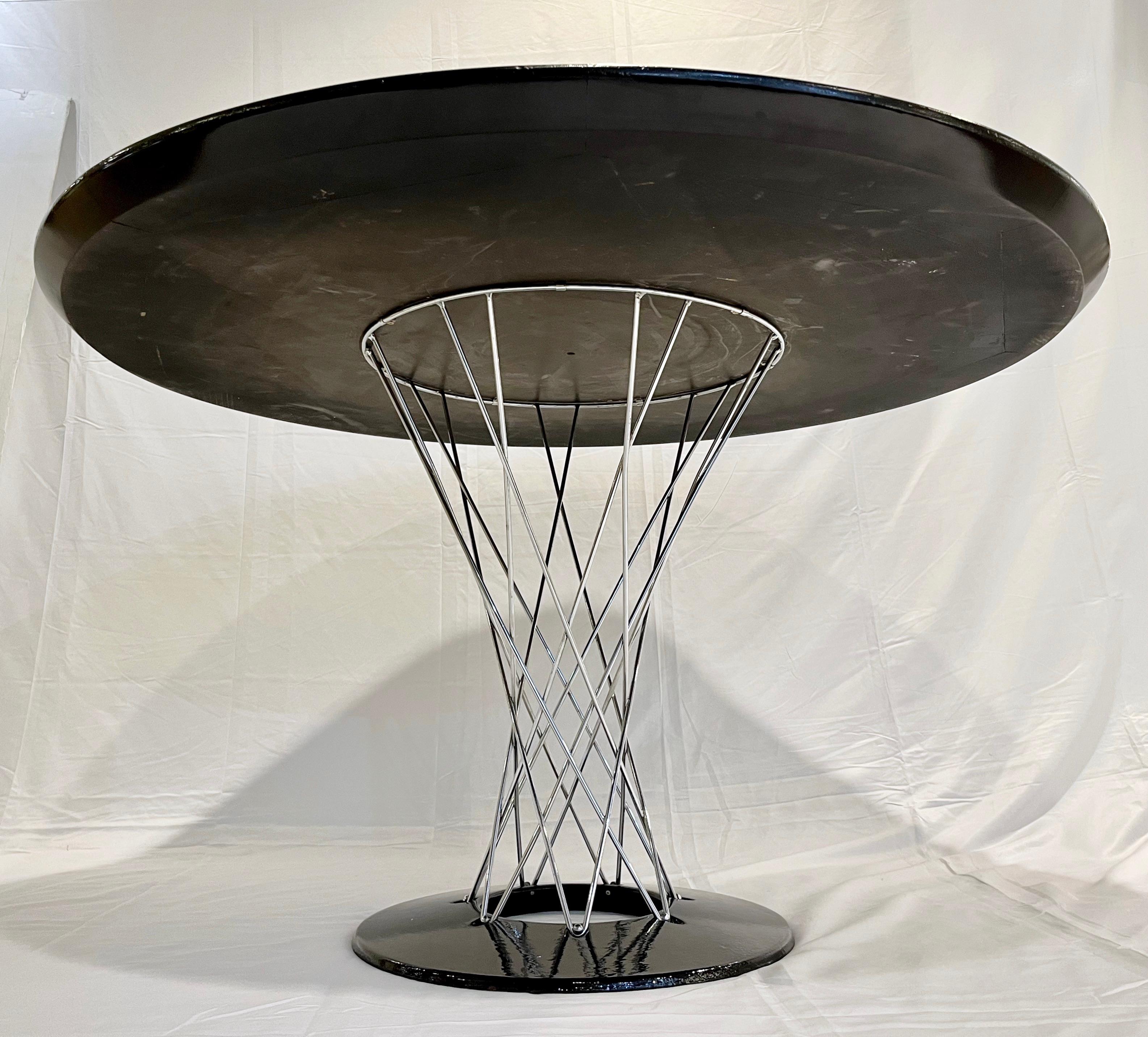 1960s Vintage Isamu Noguchi Black Laminated Round Dining / Entry Table for Knoll 2