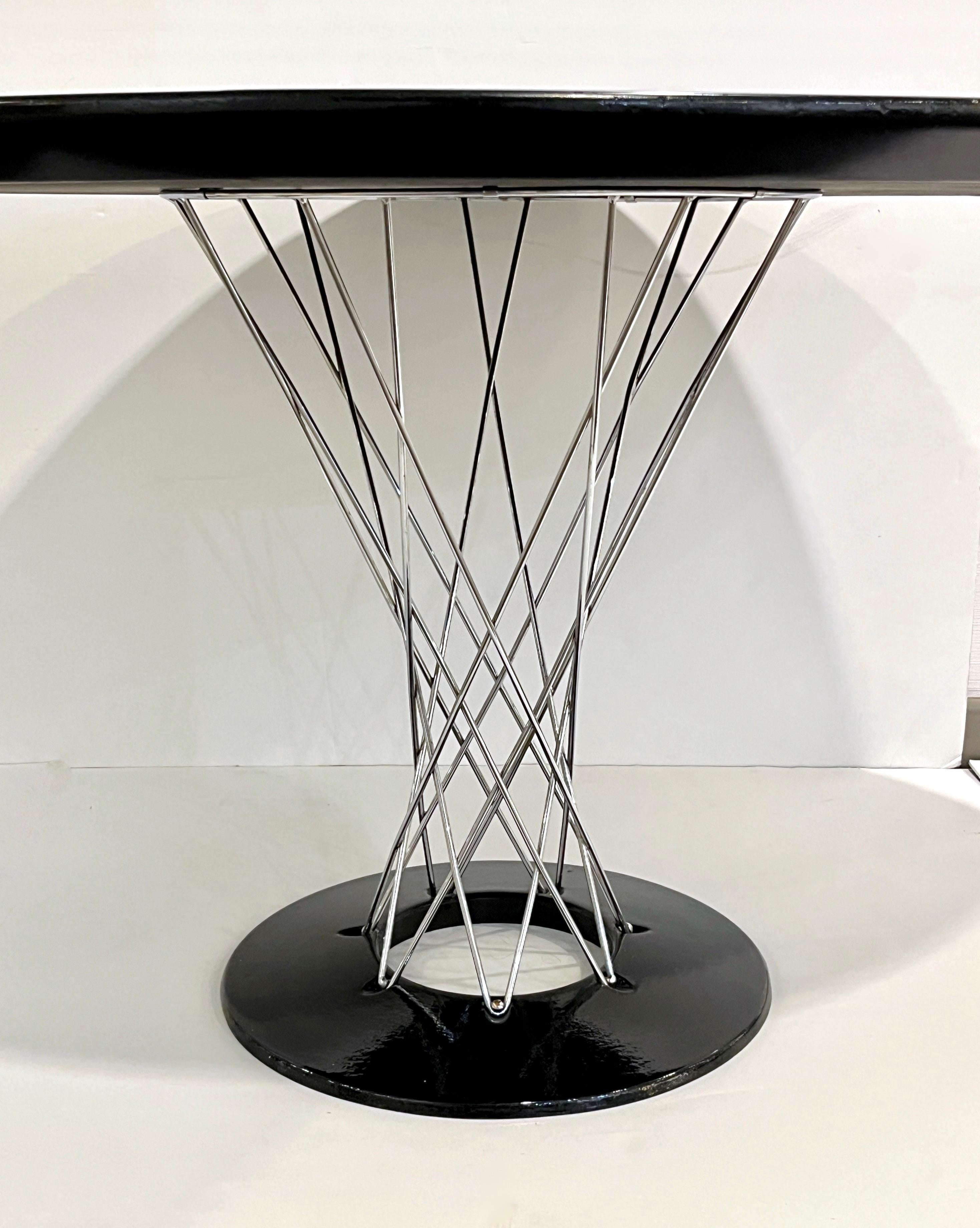 isamu noguchi tavolo