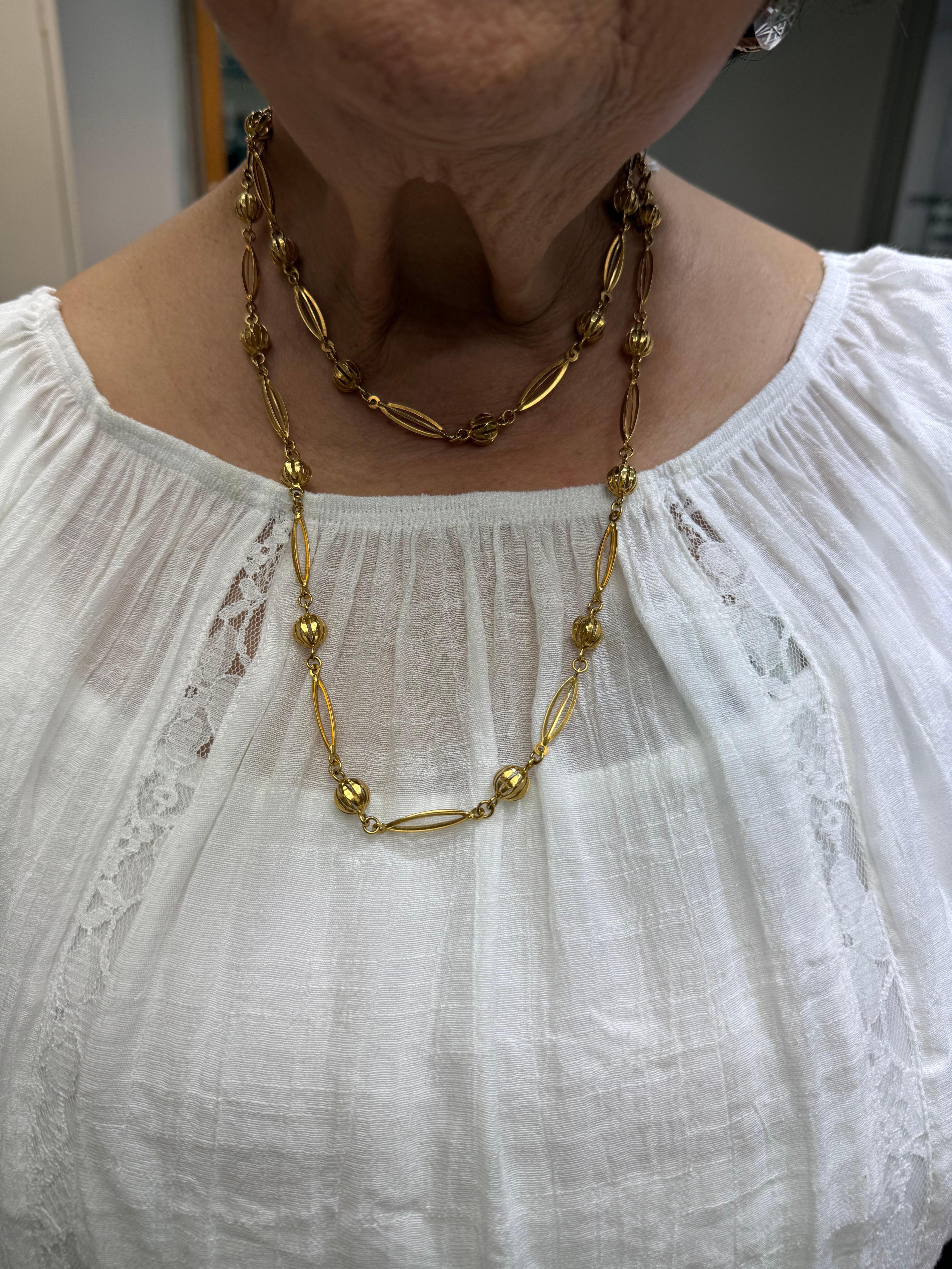 da uomo o donna 1960 Vintage italiano 39 pollici Collana in oro giallo 18k in vendita