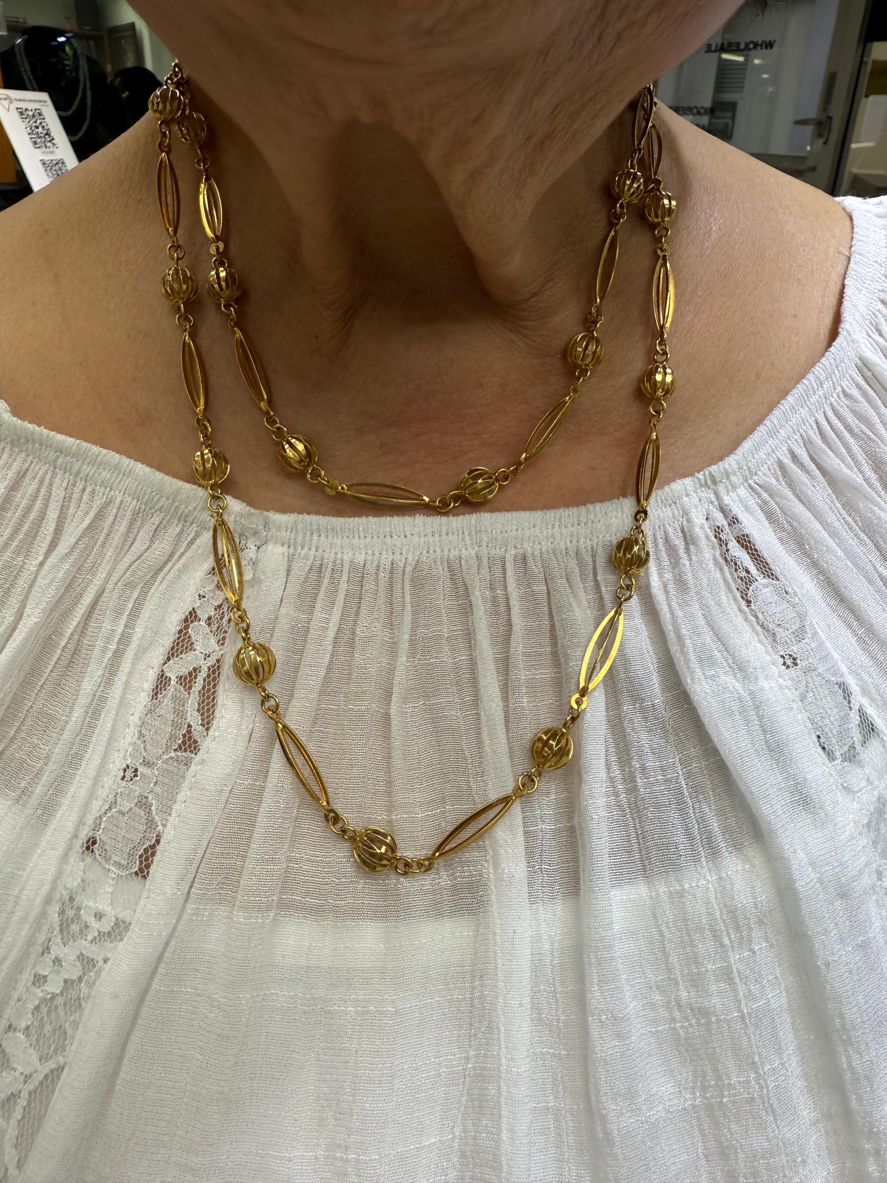 1960 Vintage italiano 39 pollici Collana in oro giallo 18k in vendita 1