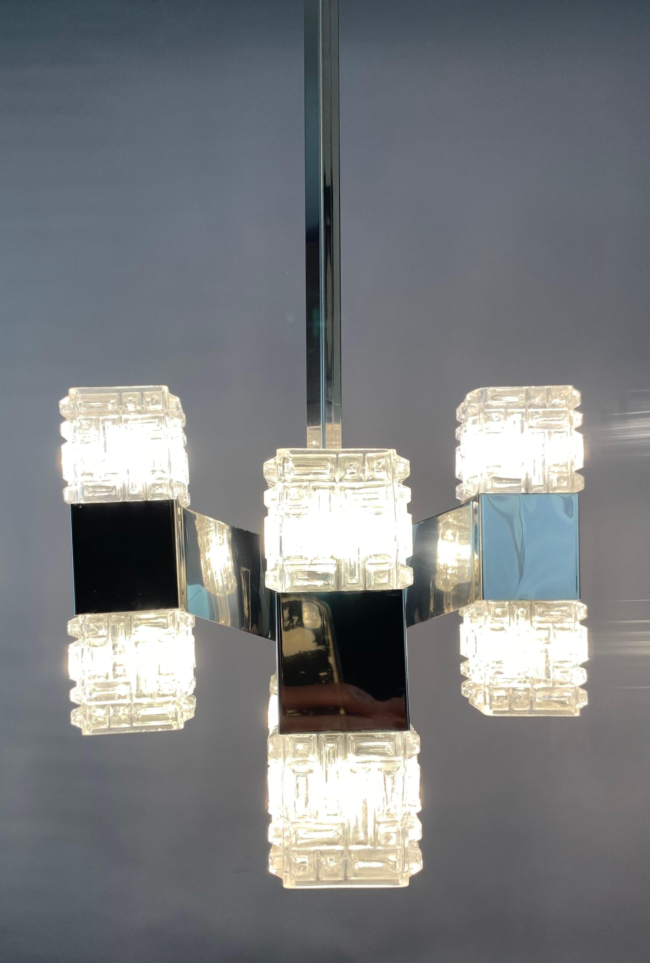 1960s Vintage Italian Gaetano Sciolari Polished Chrome and Glass Pendant Light 1