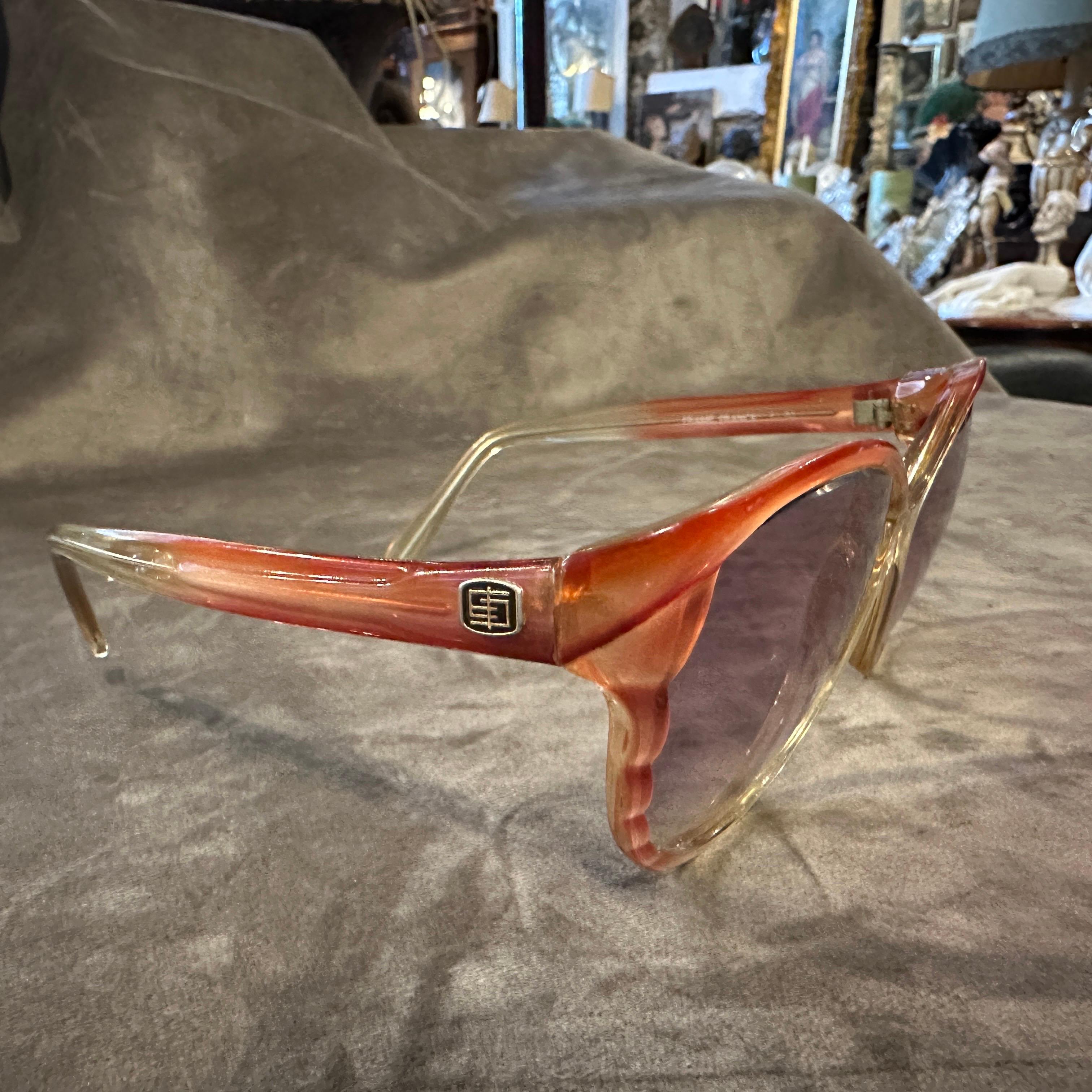 Gafas de sol italianas vintage de gran tamaño de los años 60 de Emilio Pucci en venta 2