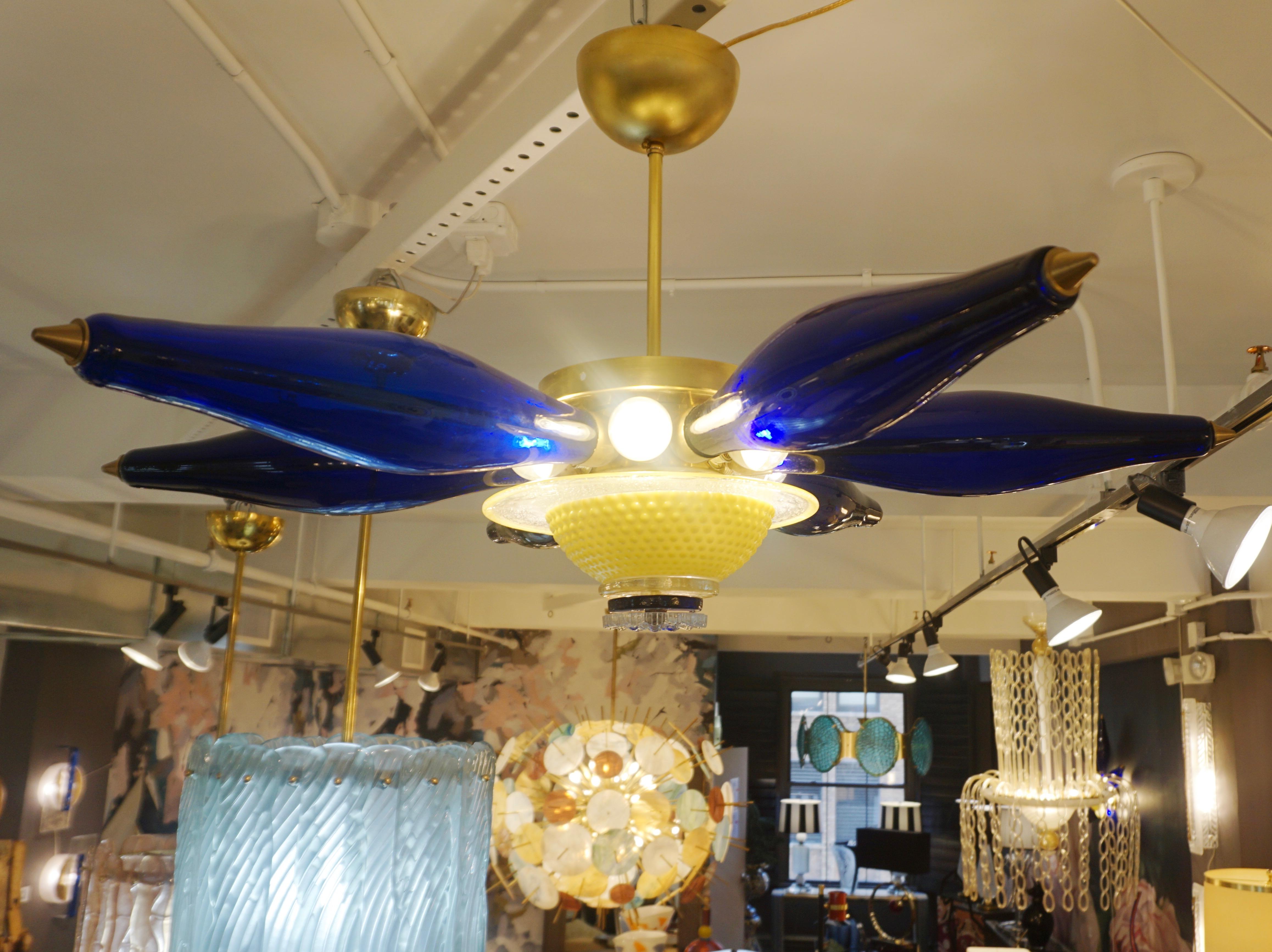 1960s Vintage Italian Star Pendant / Flush Mount in Yellow and Blue Murano Glass In Good Condition In New York, NY
