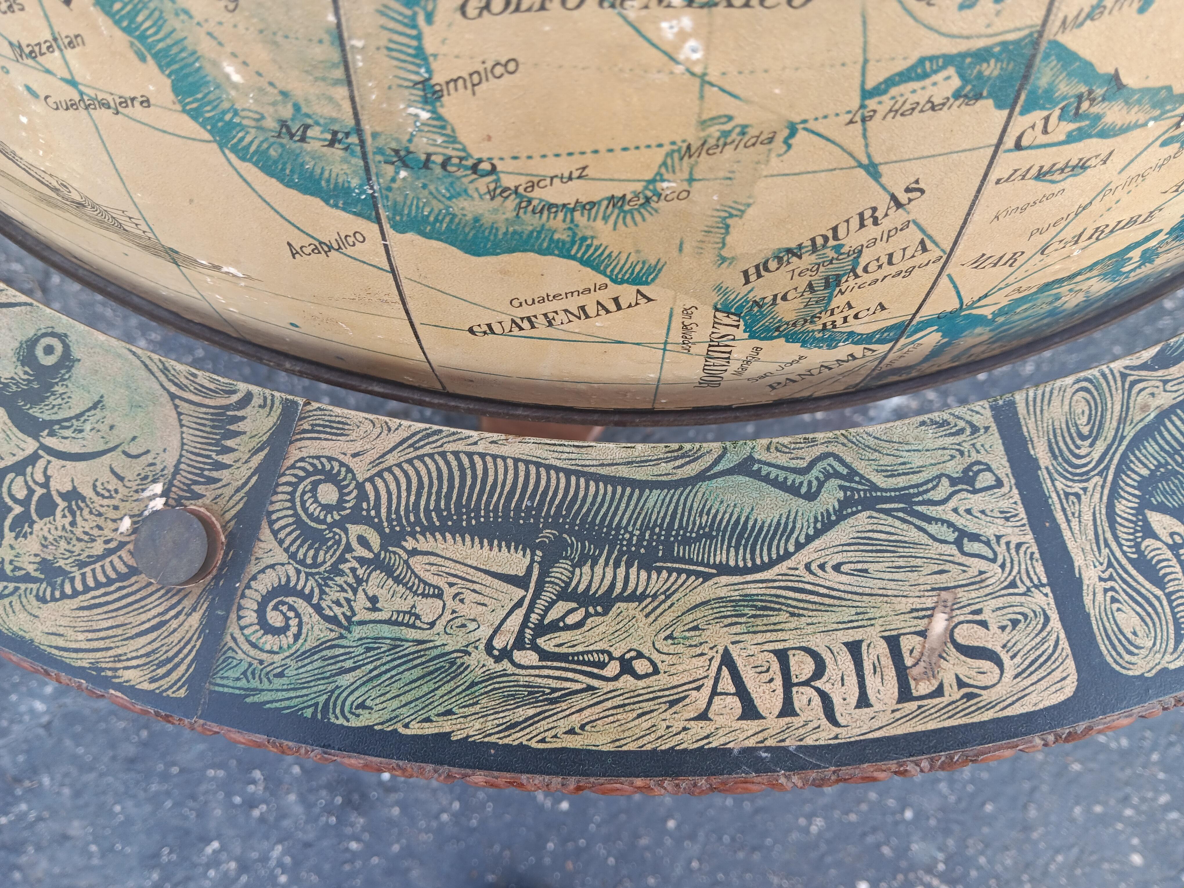 Wood 1960's Vintage Italian World Globe Dry Bar For Sale