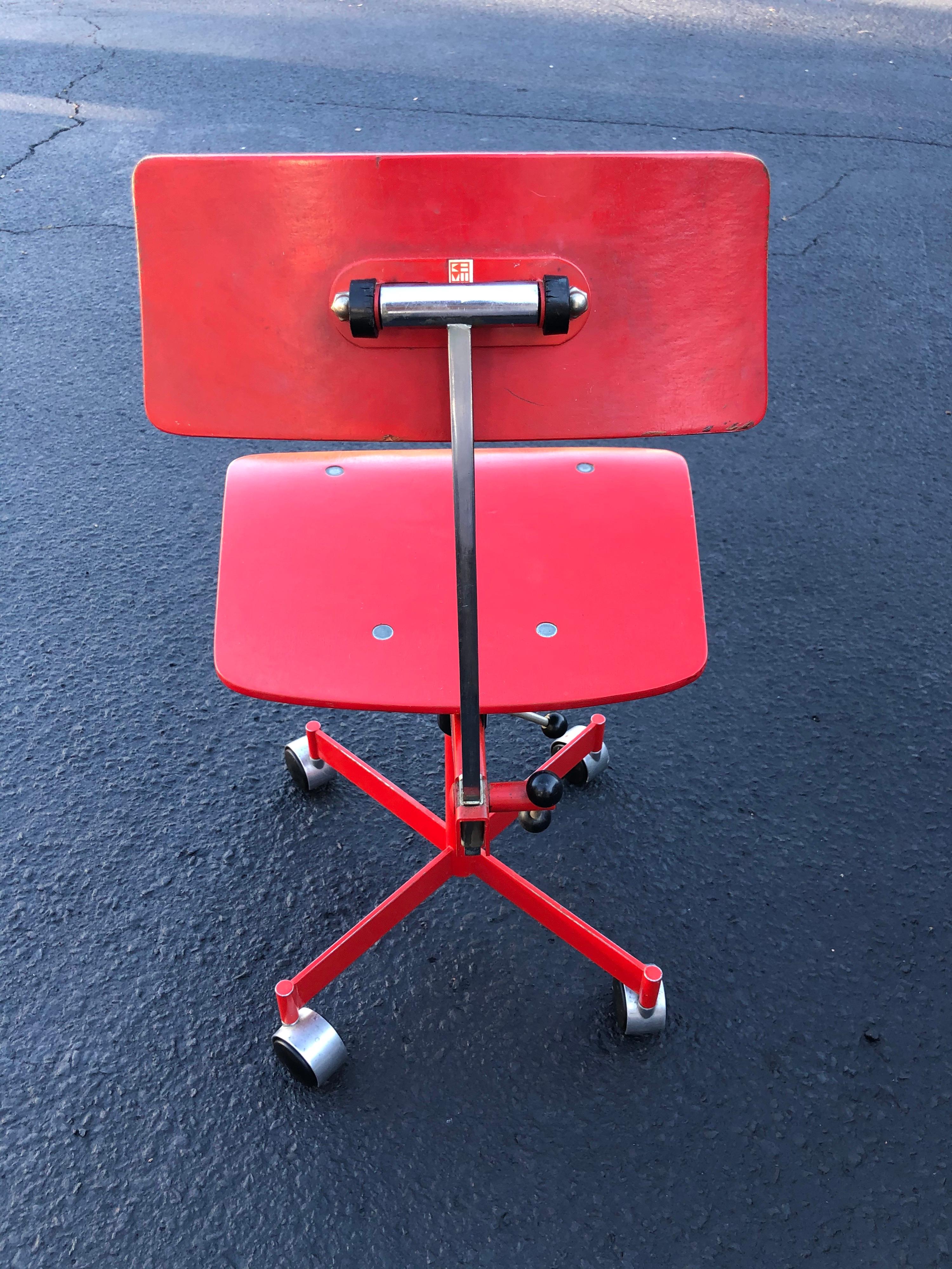 1960s Vintage Jørgen Rasmussen Danish Modern Kevi Model 311 Task Chair in Red 5