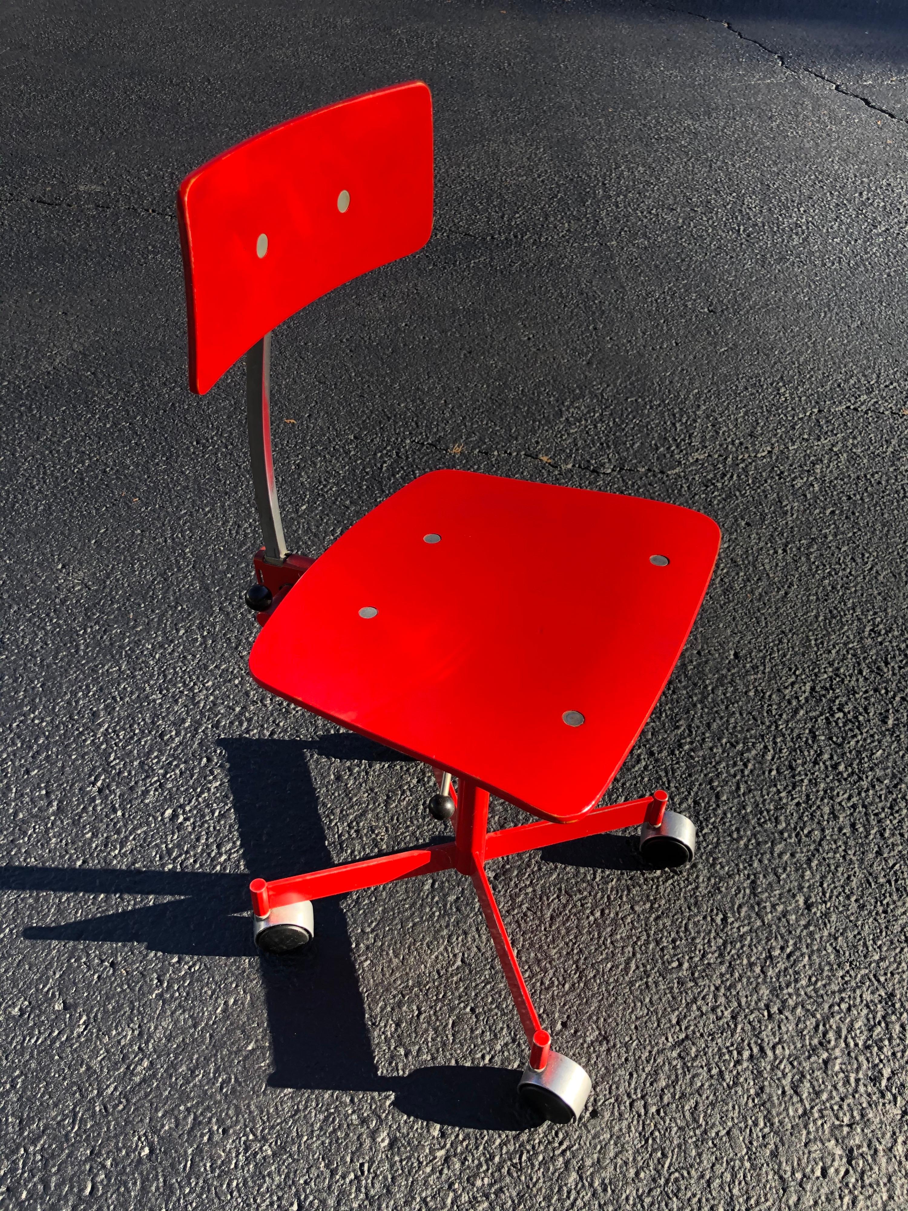 Scandinavian Modern 1960s Vintage Jørgen Rasmussen Danish Modern Kevi Model 311 Task Chair in Red