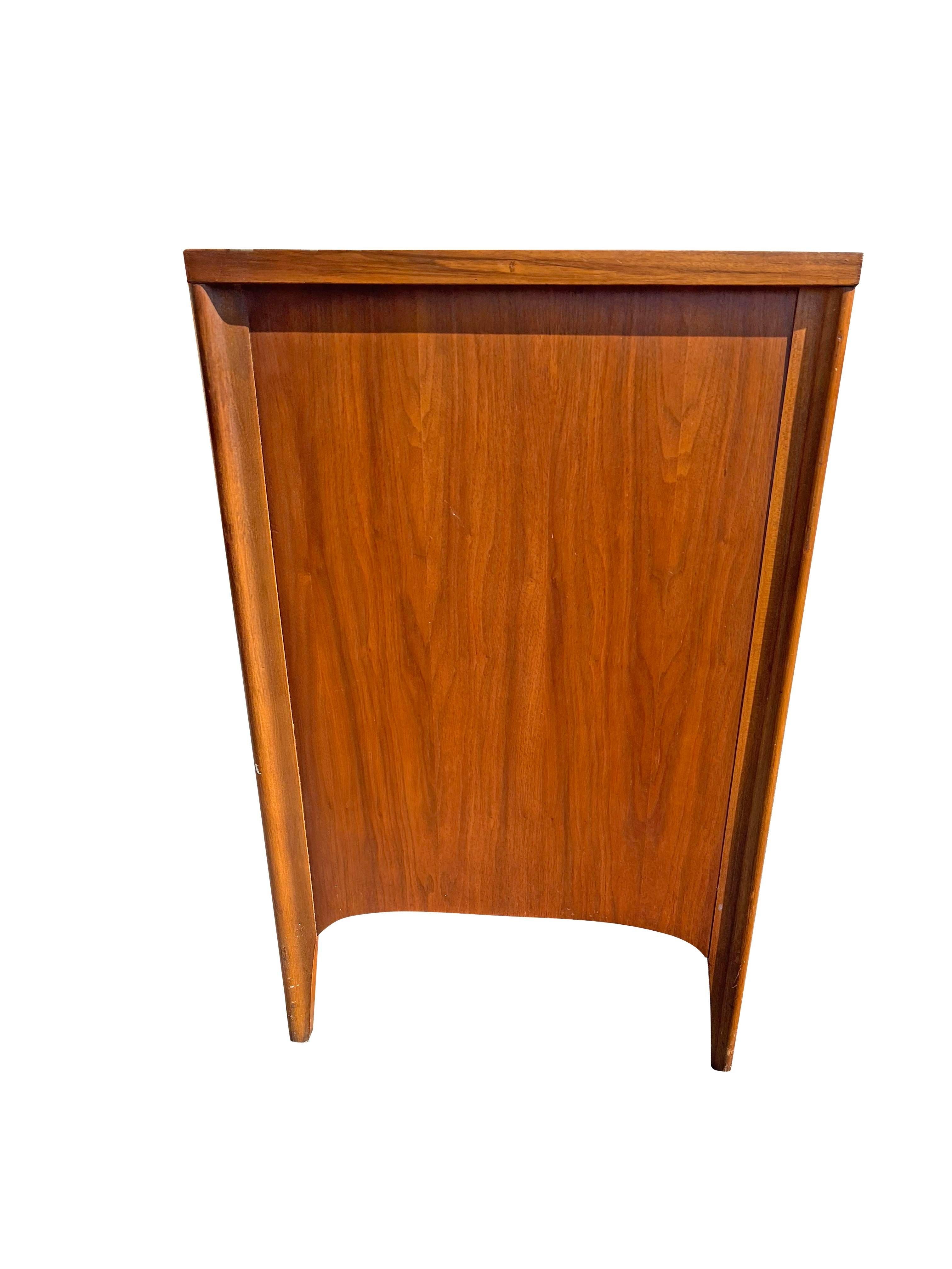 1960s Vintage Kent Coffey Perspecta Long Dresser Lowboy With Extra Drawers For Sale 3