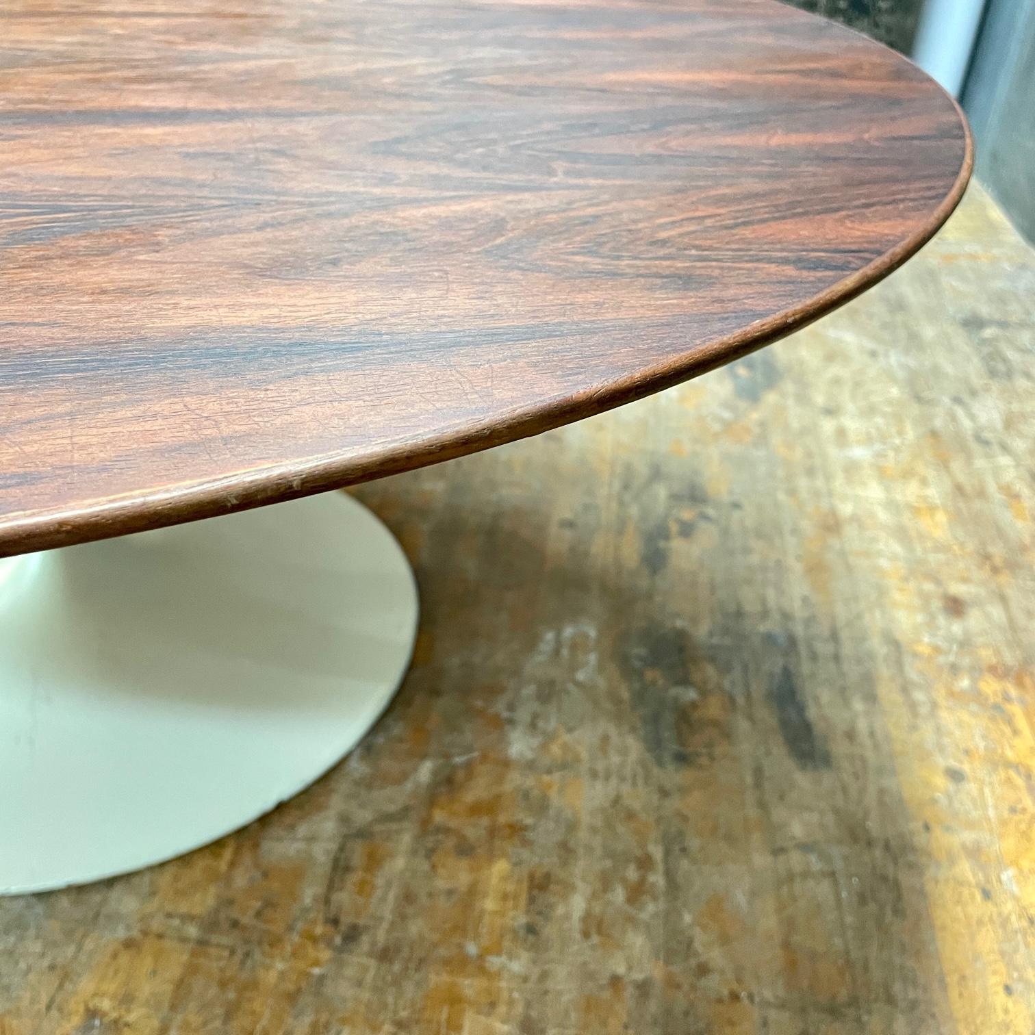 1960s Vintage Knoll Rosewood Coffee Table Eero Saarinen Mid-Century Modern For Sale 5