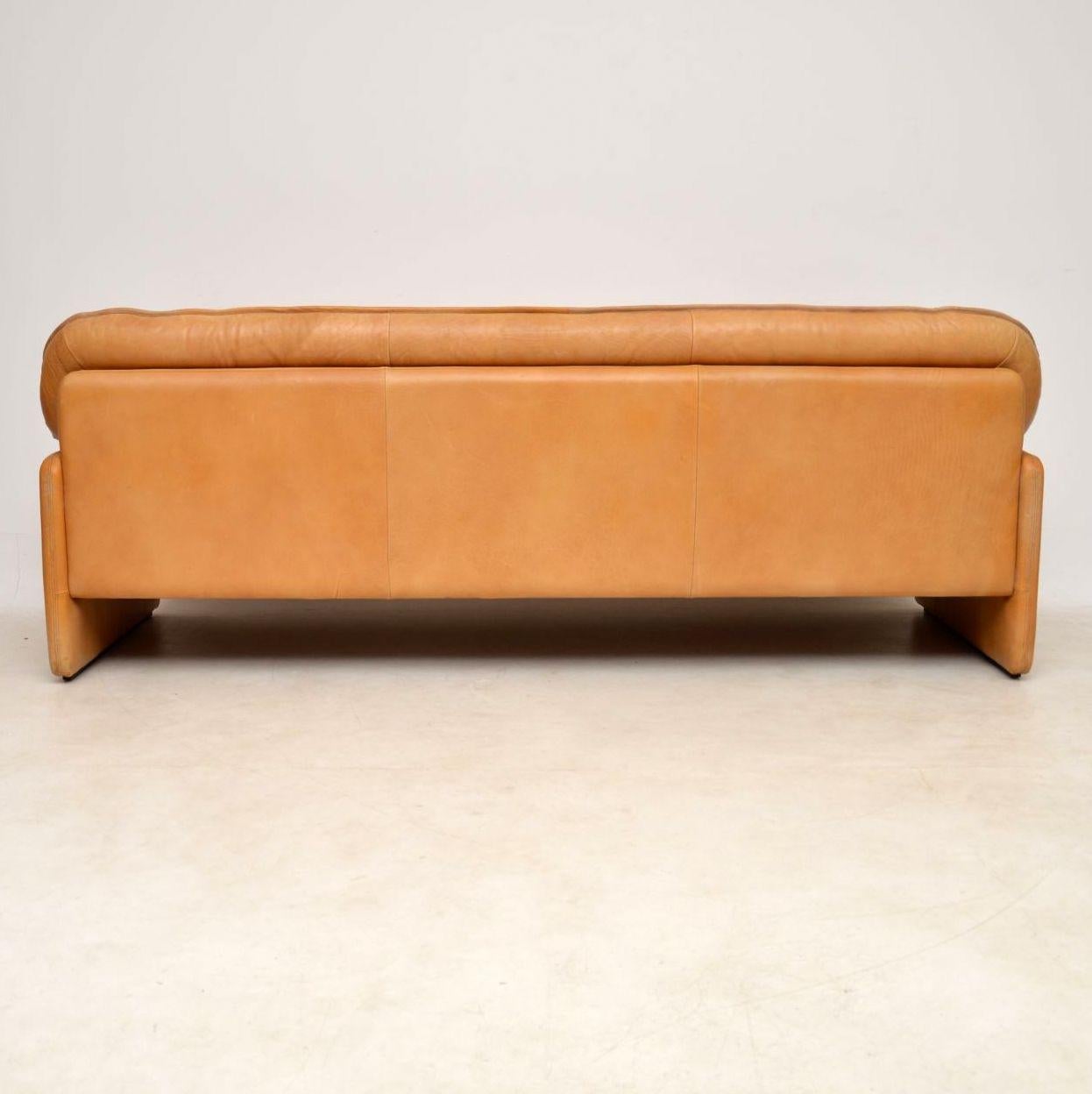 1960s Vintage Leather DS16 Sofa by De Sede 4