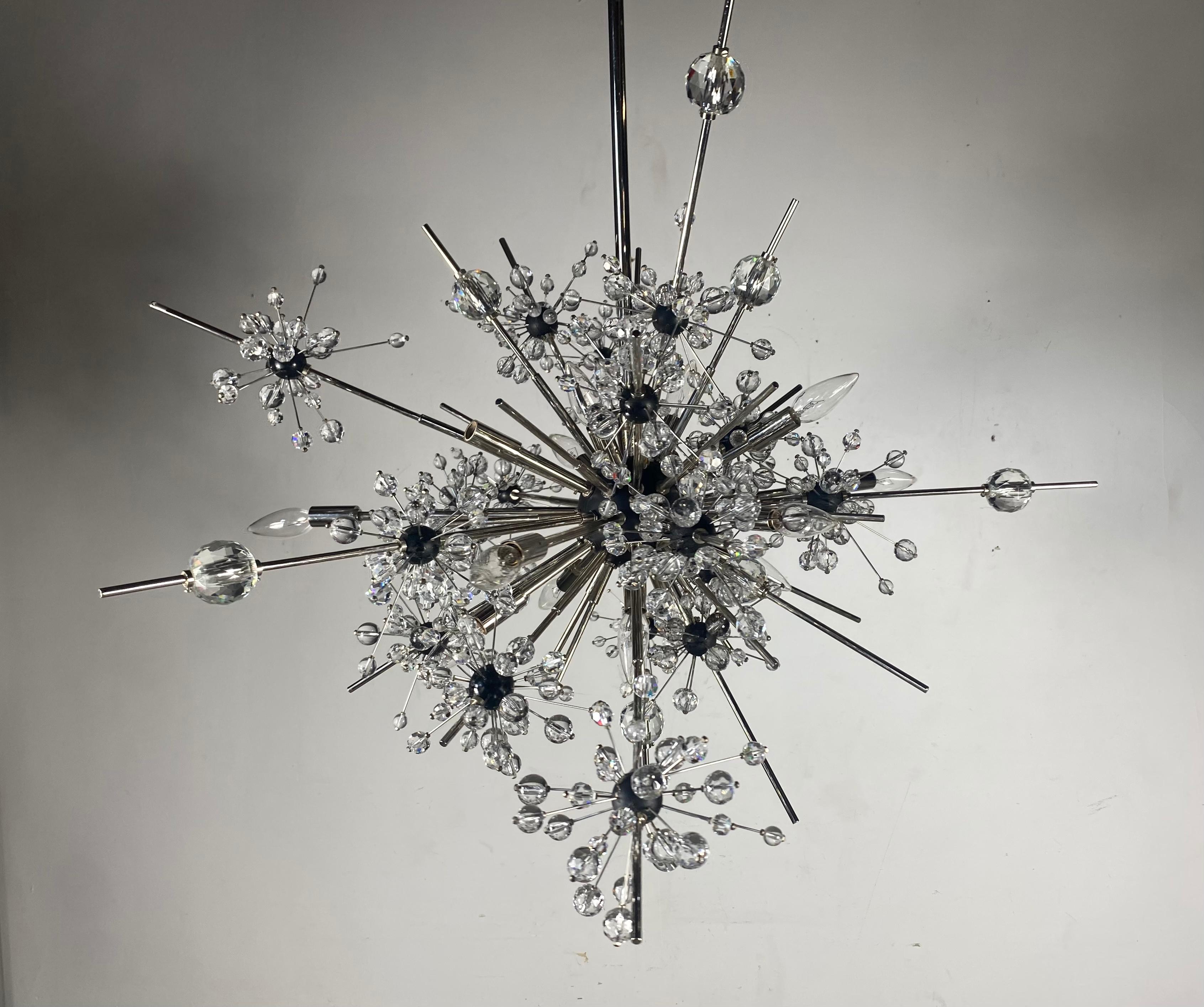 Milieu du XXe siècle Lustre vintage Lobmeyr Metropolitan Opera Crystal des années 1960 en vente