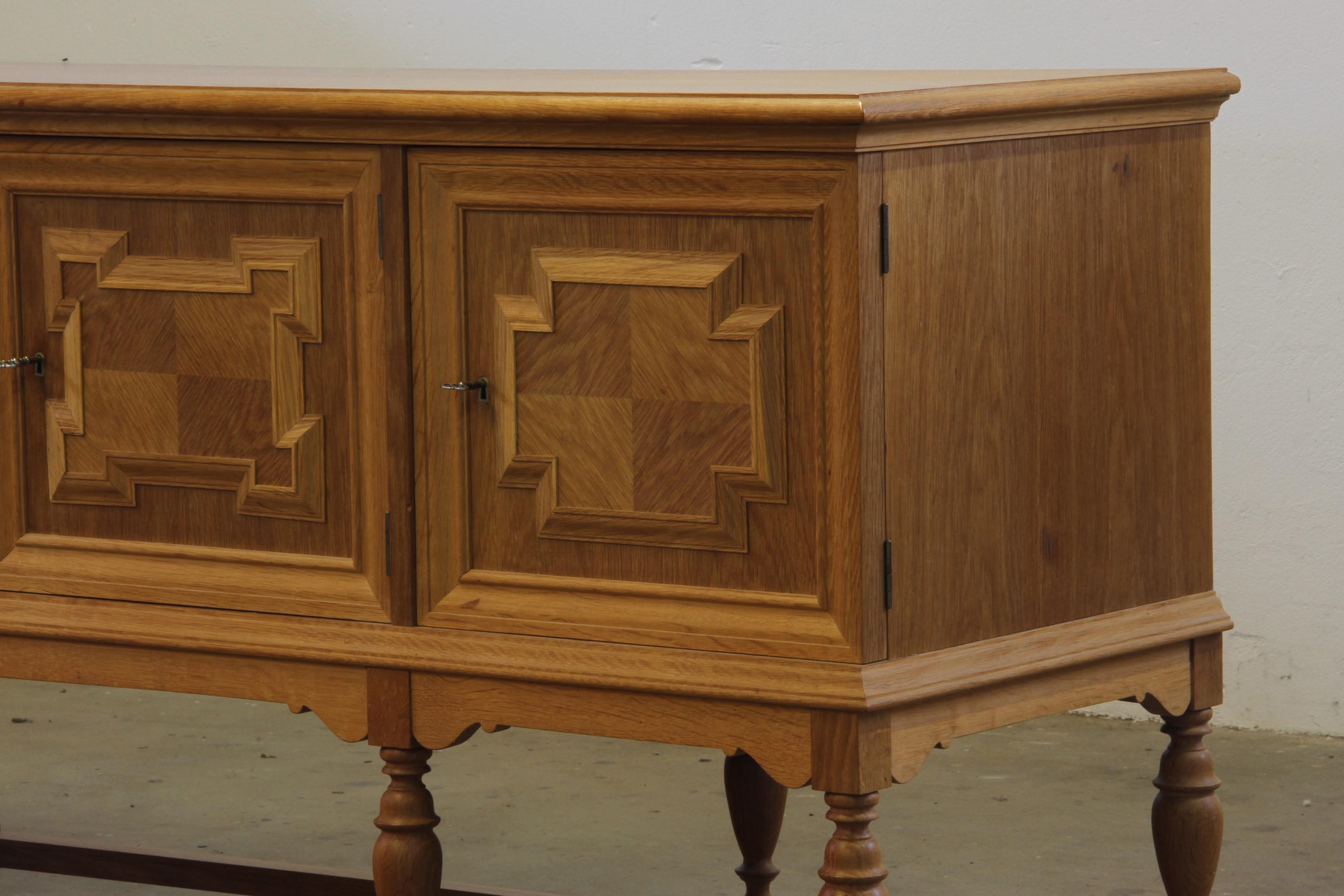 1960er Jahre Vintage Sideboard / Crezenda Schrank in Eiche, Dänisch (Moderne der Mitte des Jahrhunderts) im Angebot