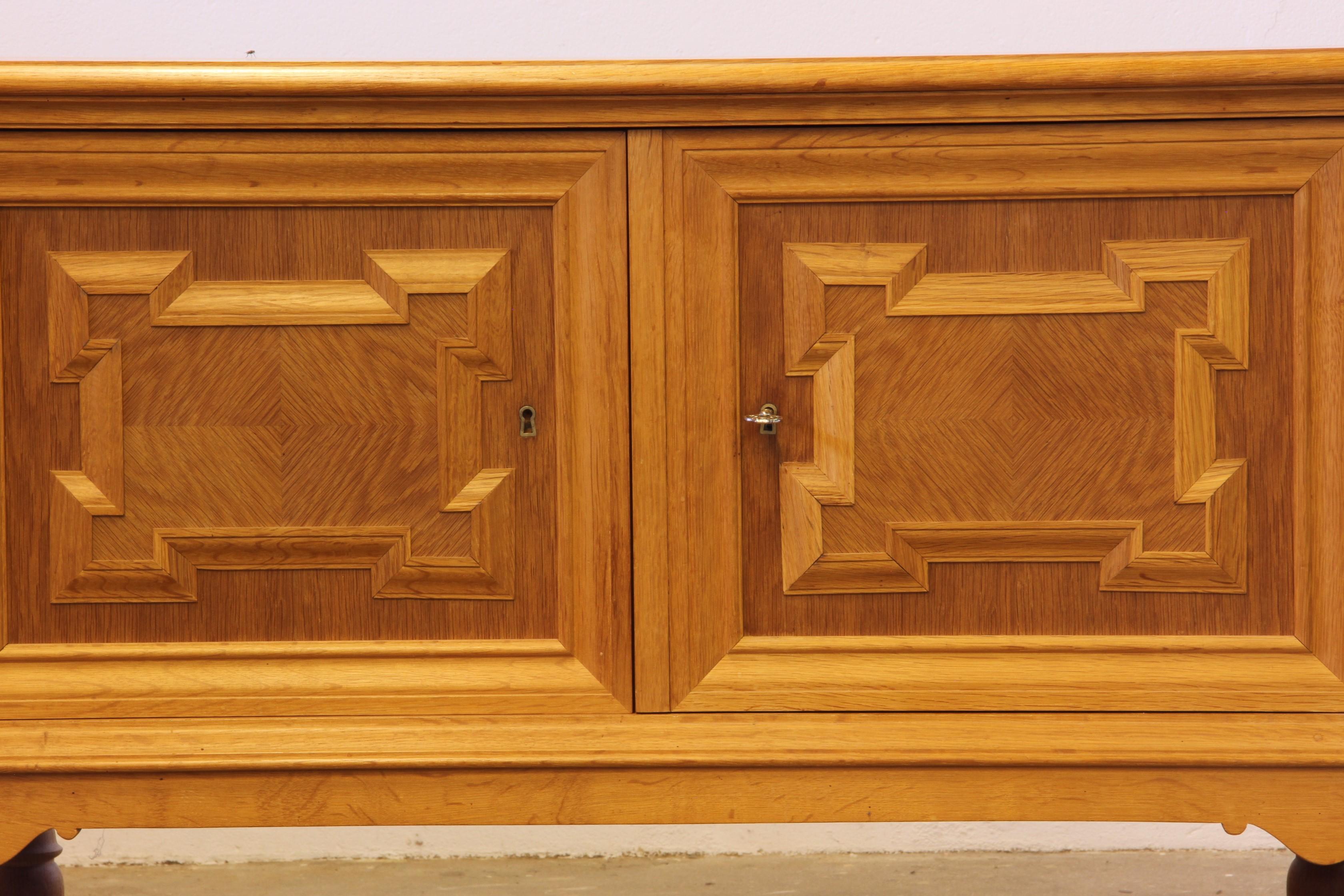 1960er Jahre Vintage Sideboard / Crezenda Schrank in Eiche, Dänisch im Angebot 1