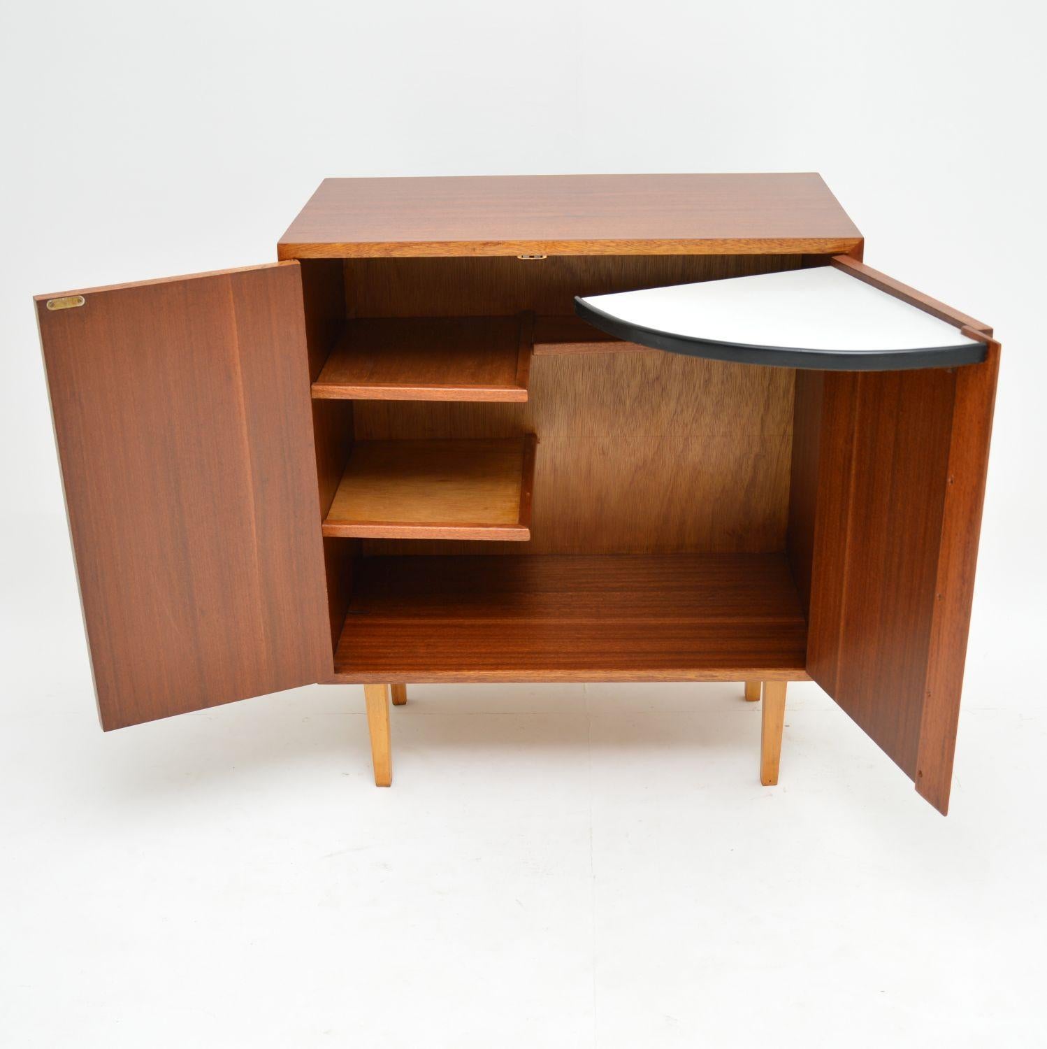 1960 drinks cabinet
