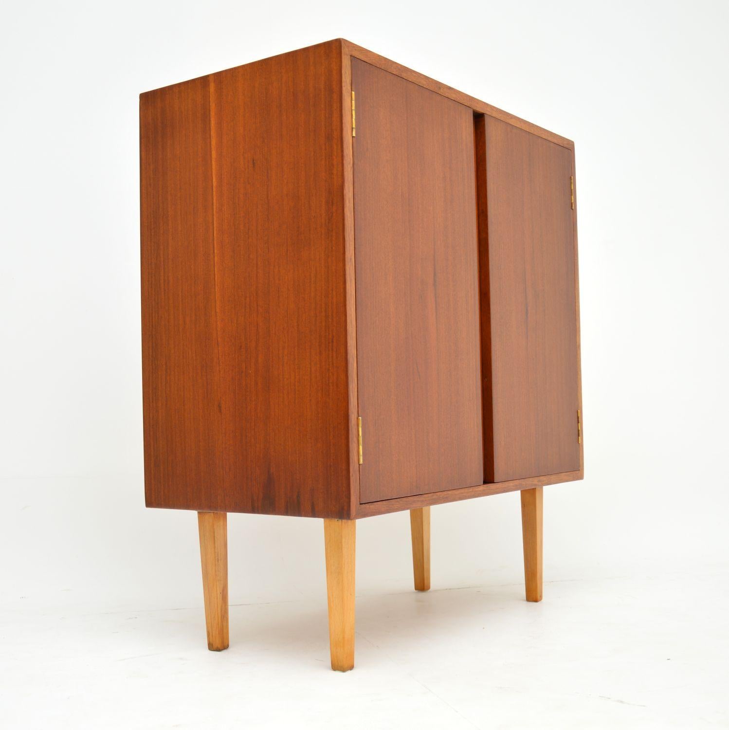 Mid-Century Modern 1960’s Vintage Mahogany Drinks Cabinet
