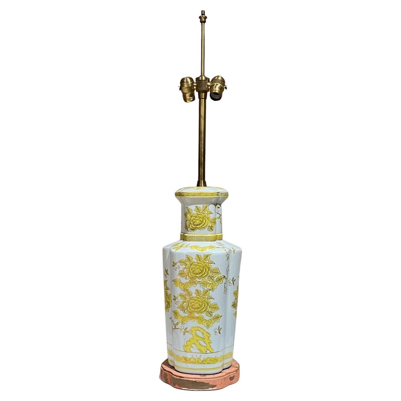 1960s Vintage Marbro Oriental Table Lamp White & Yellow Floral Porcelain For Sale