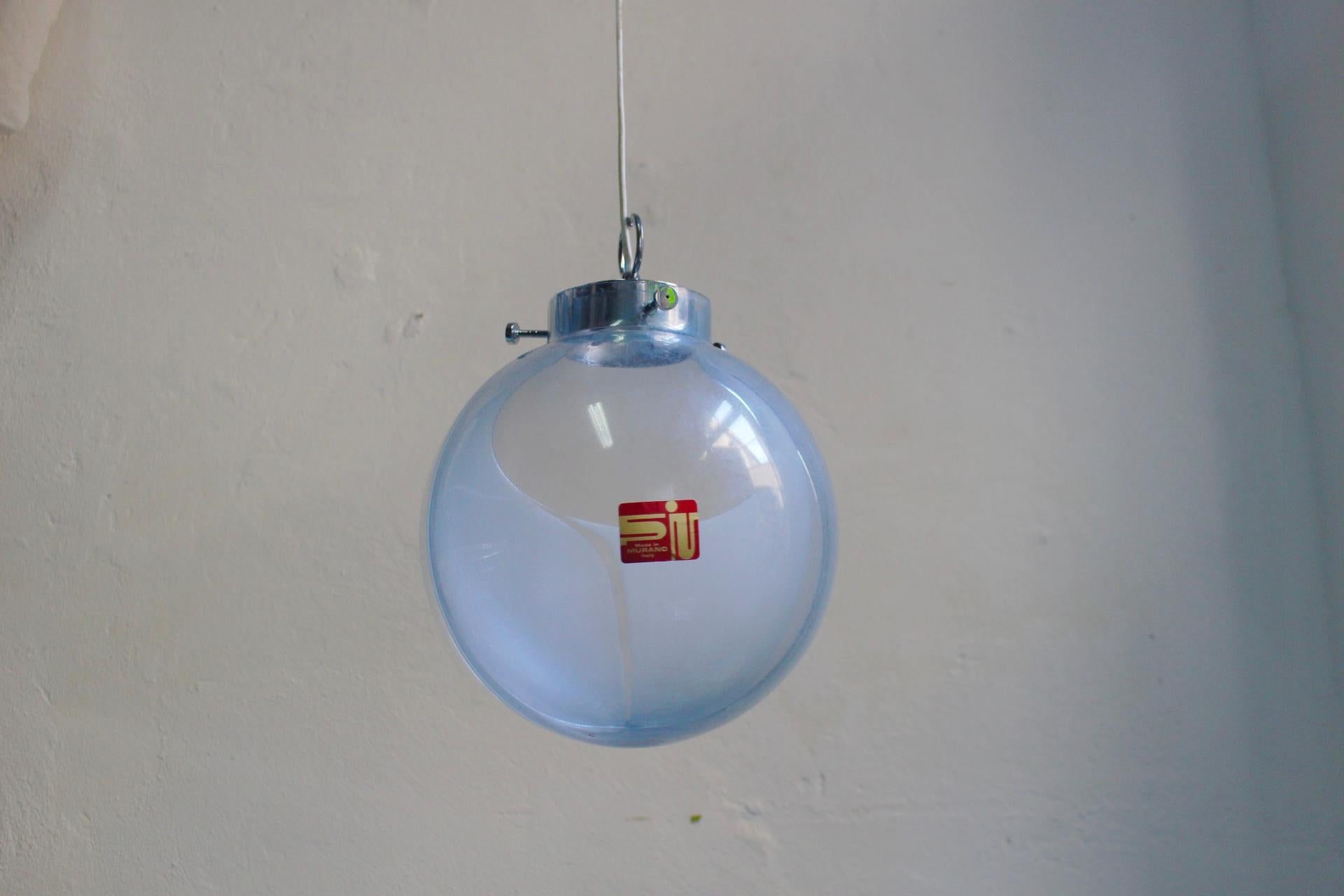 Italian Midcentury Membrane Murano Glass Globe Lamp by Toni Zuccheri, Venini, 1960s For Sale