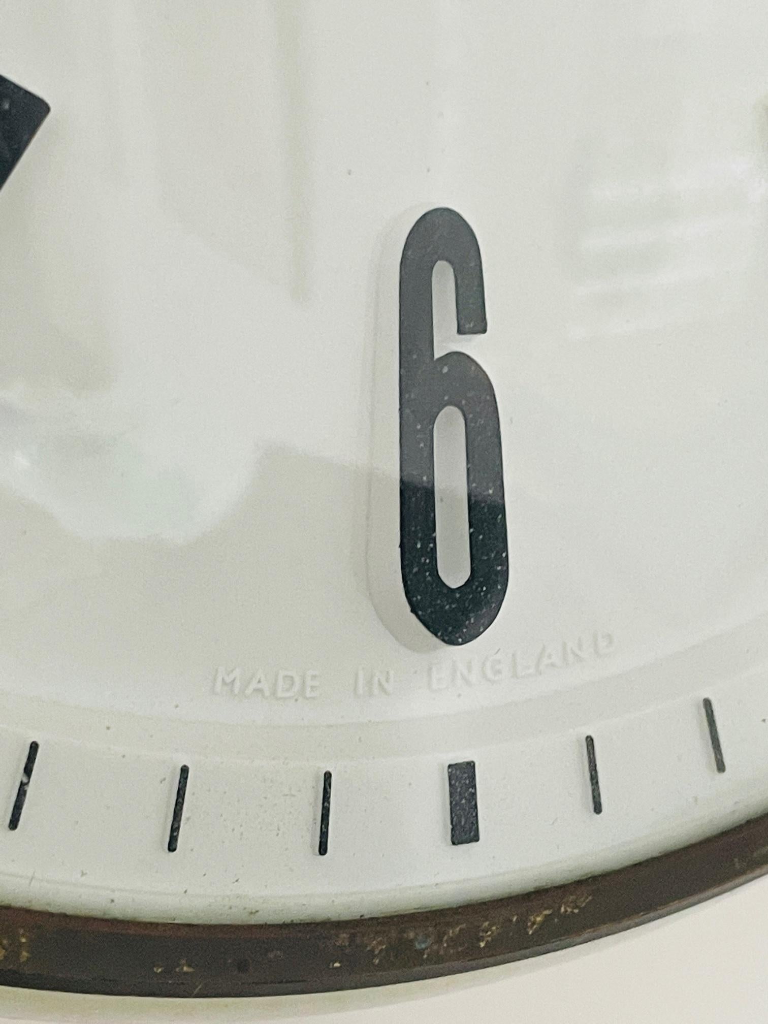1960er Jahre Vintage Metamec Electric Clock, Design-Uhr Metamec, hergestellt in England (Britisch) im Angebot