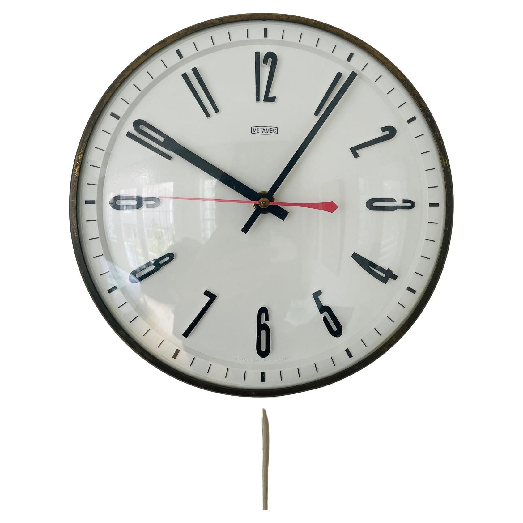 1960's Vintage Metamec Electric Clock, Design Clock Metamec, Made in England For Sale