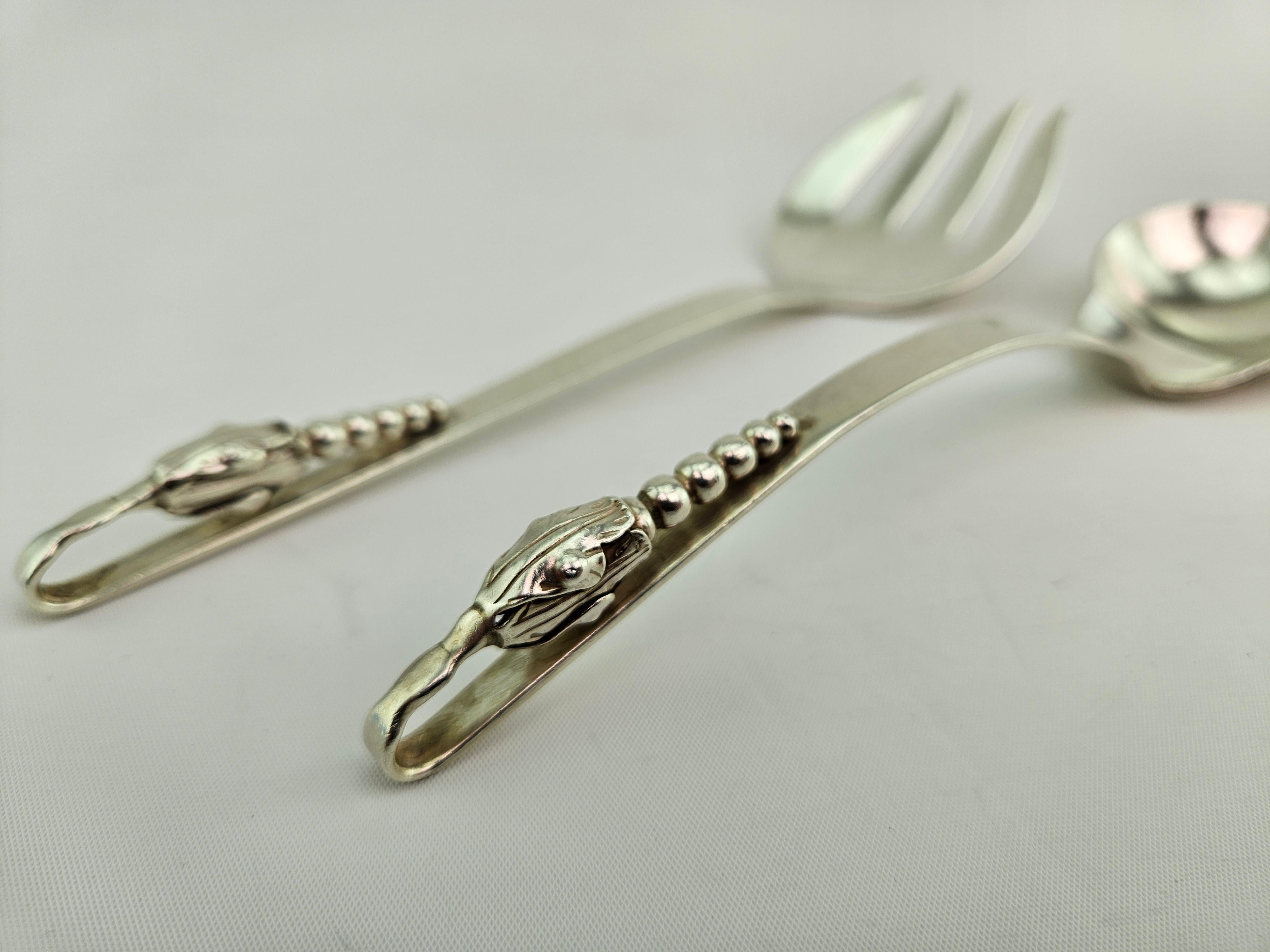 Mexicain Couverts à salade mexicains vintage F. Ramirez en argent sterling à motif de fleurs des années 1960 en vente