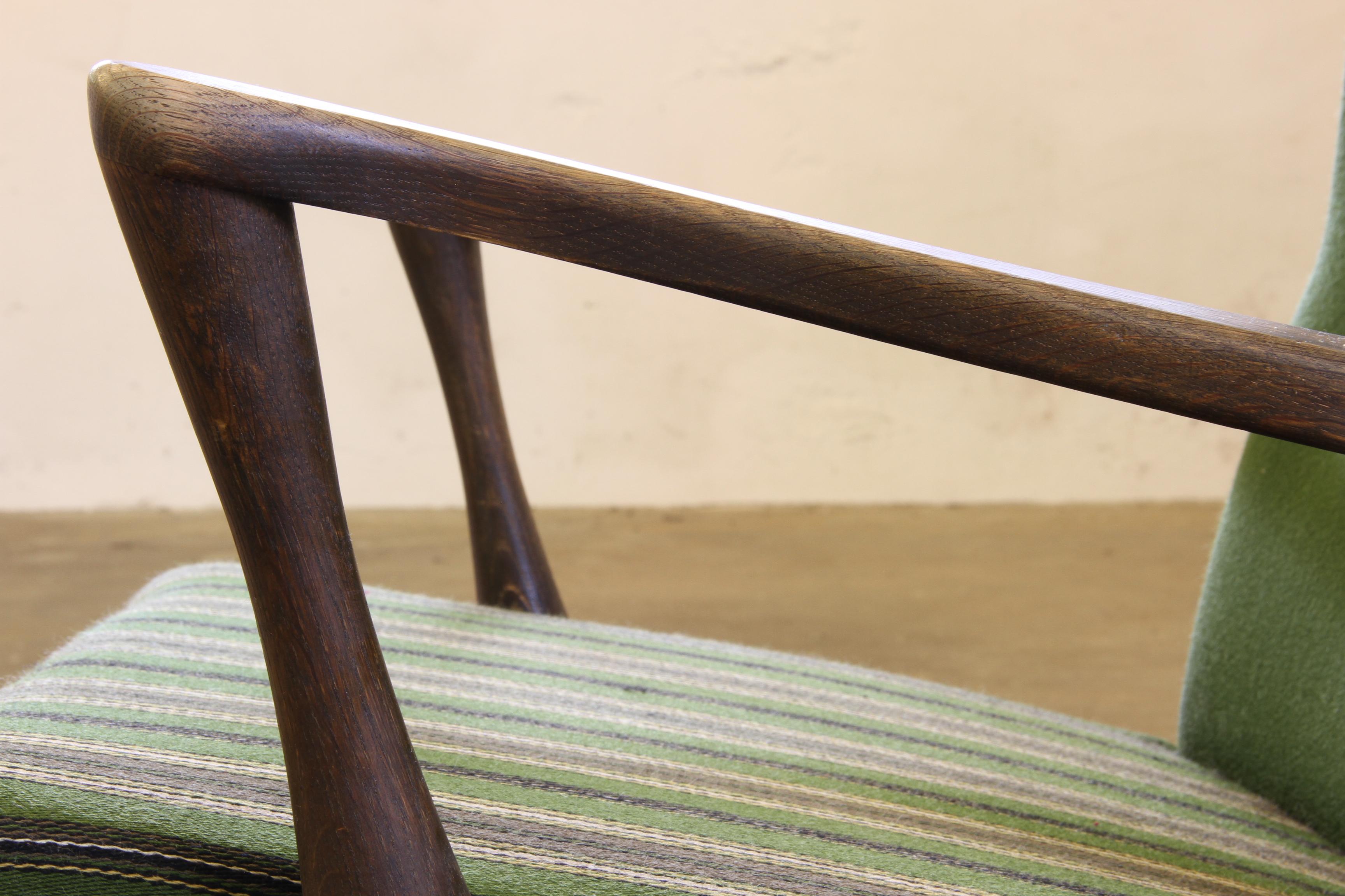 Silla de salón Vintage de mediados de siglo de los 60, estilo Roble teñido oscuro de Viggo Boesen en venta 2
