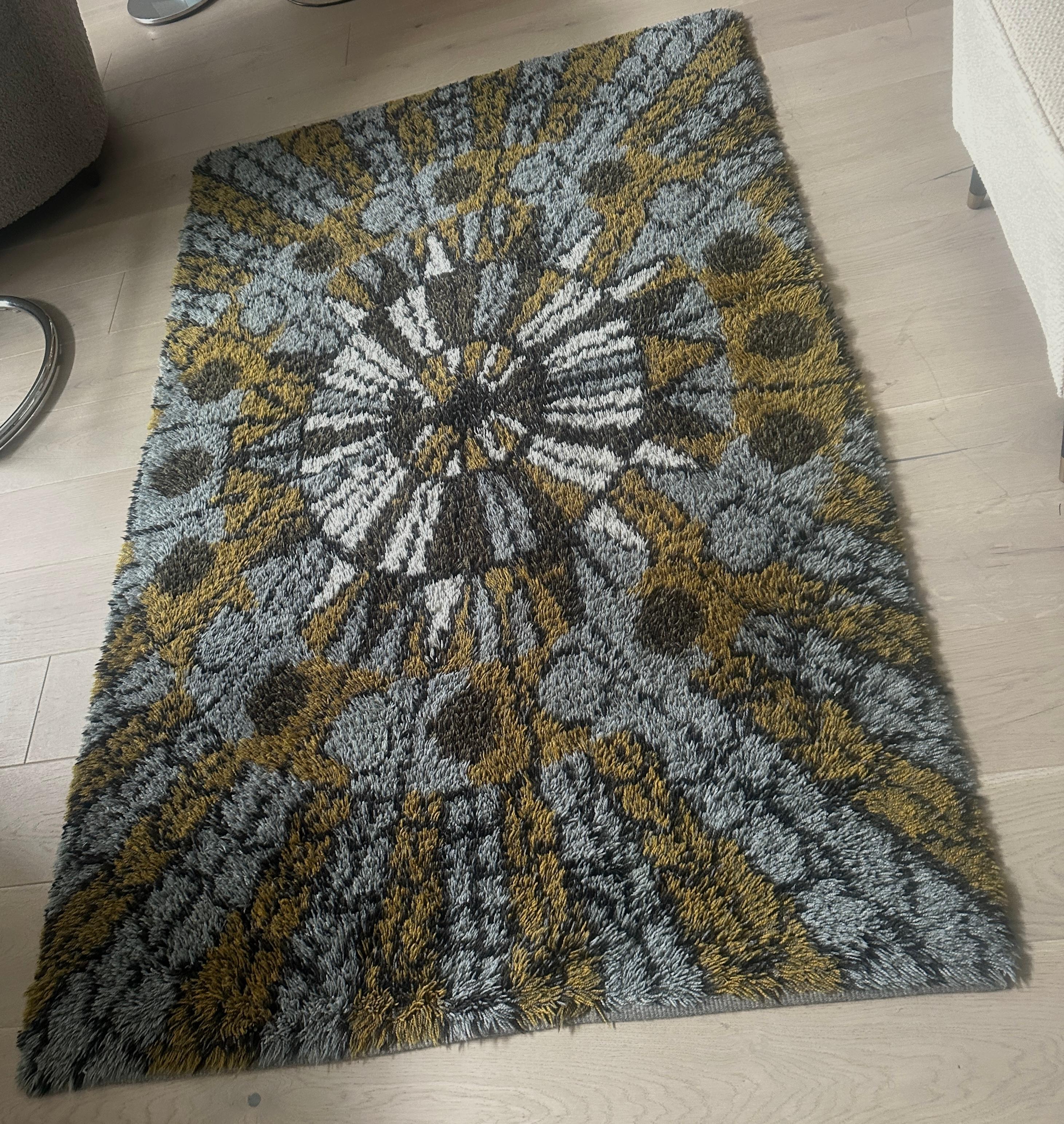 Mid-Century Modern 1960s Vintage Mid Century Scandinavian Rya Shagpile 