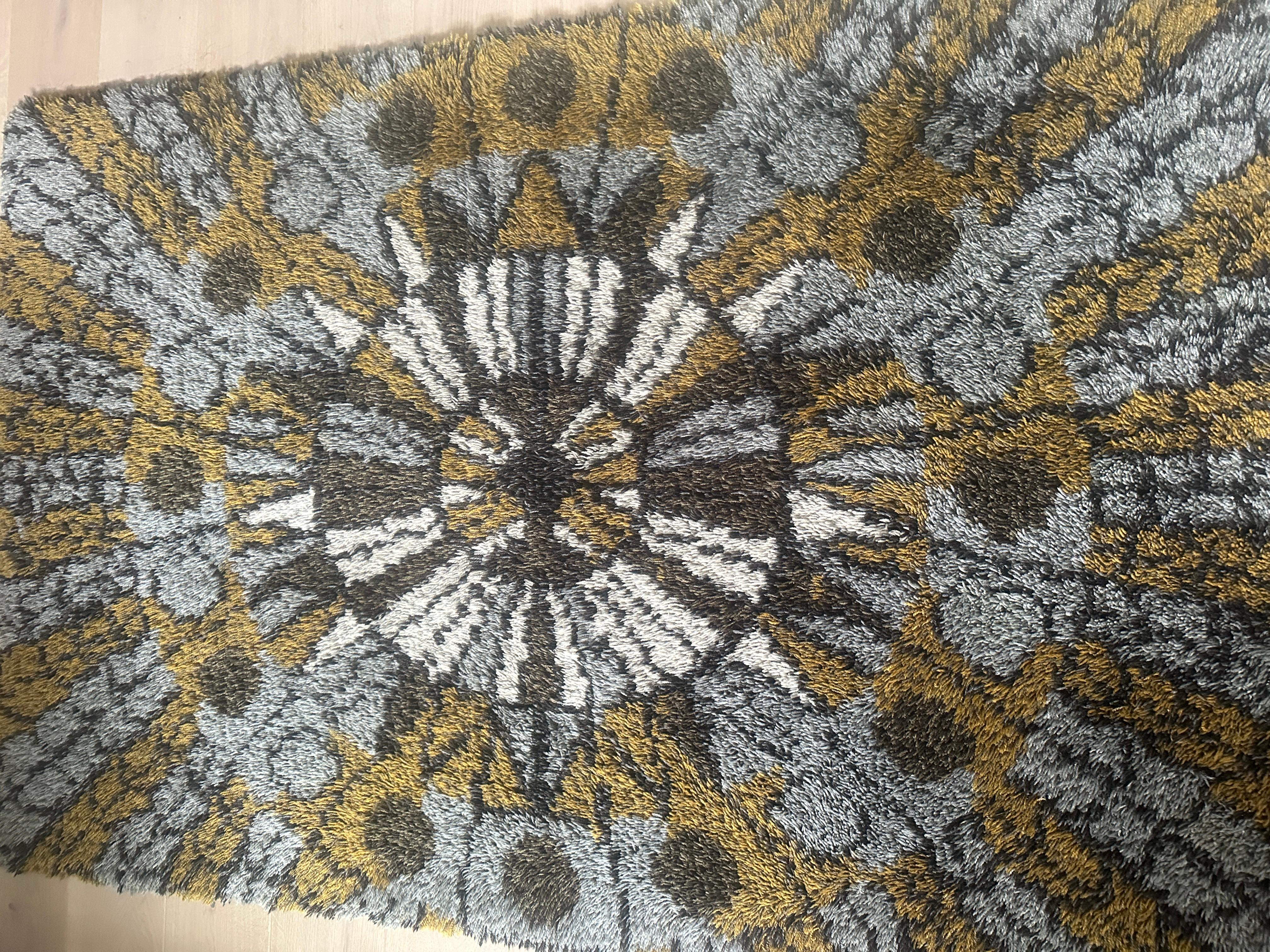 Hand-Knotted 1960s Vintage Mid Century Scandinavian Rya Shagpile 