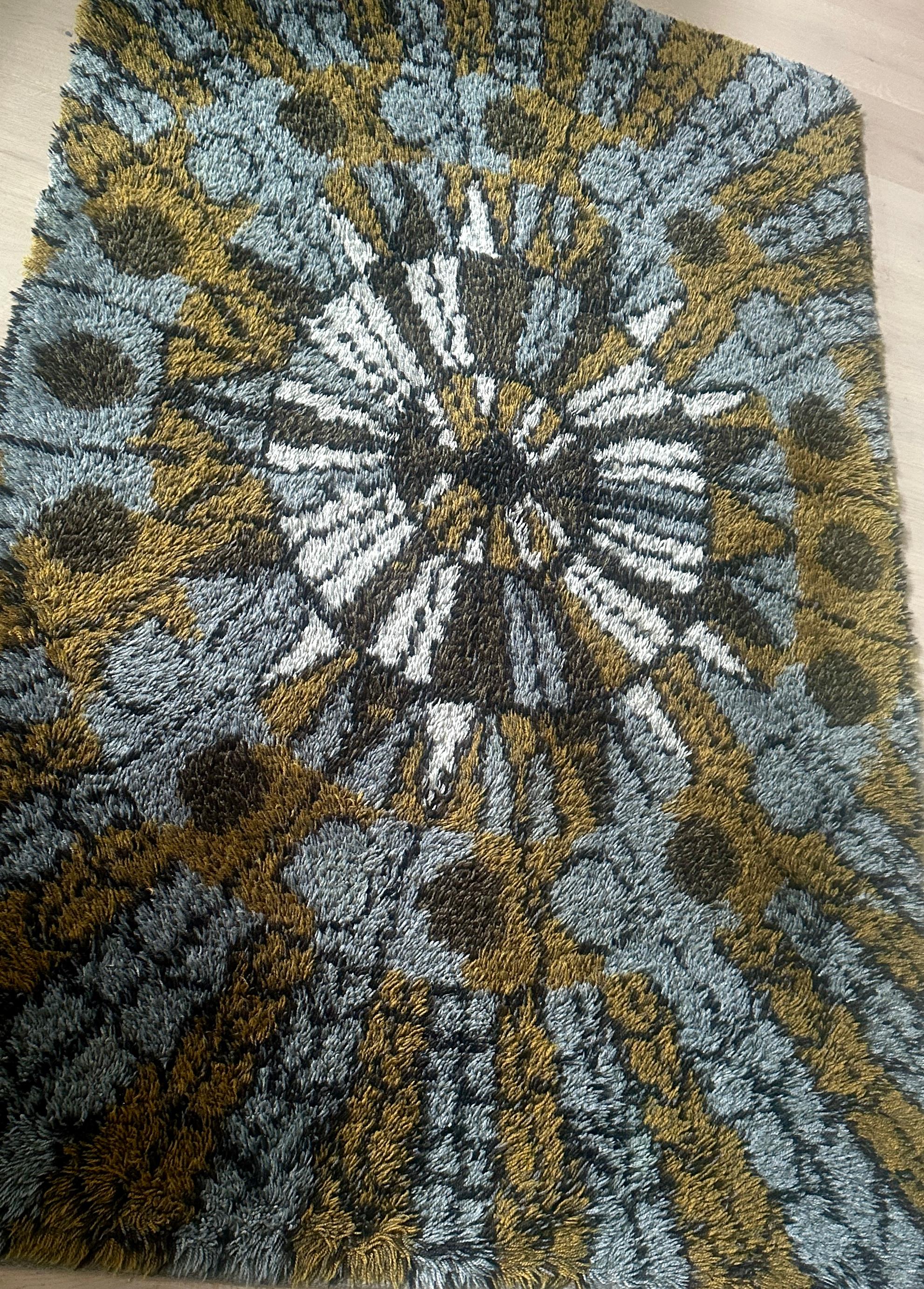 1960s Vintage Mid Century Scandinavian Rya Shagpile 