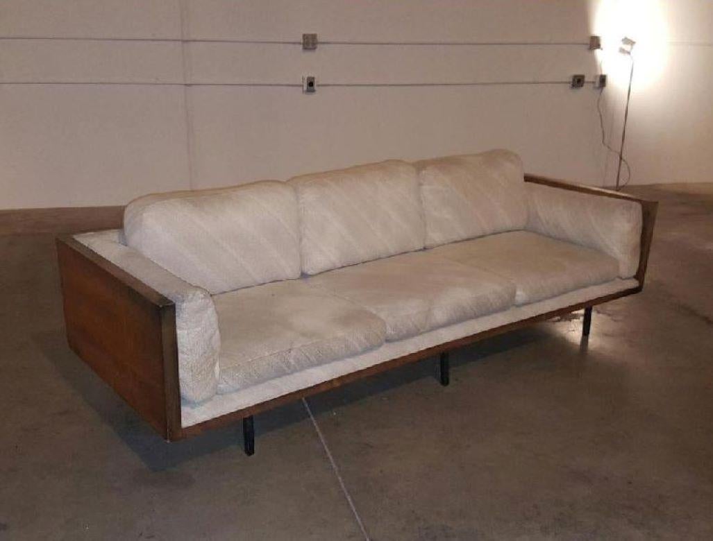 1960s Vintage Milo Baughman Thayer Coggin Rosewood Frame Sofa #2165 For Sale 8