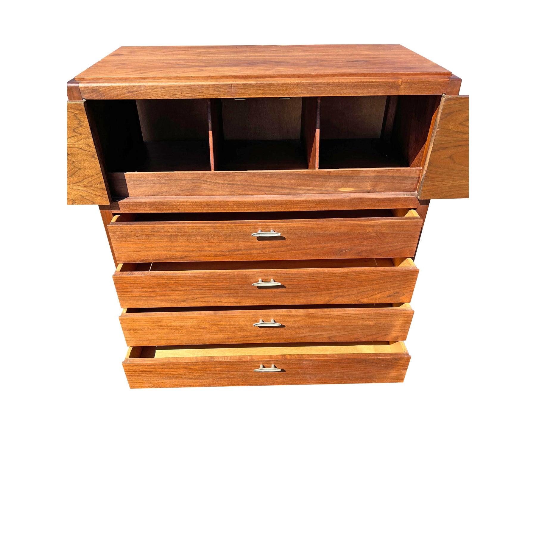 1960 Vintage Moderno Paul McCobb Stile Comò alto Highboy in vendita 1