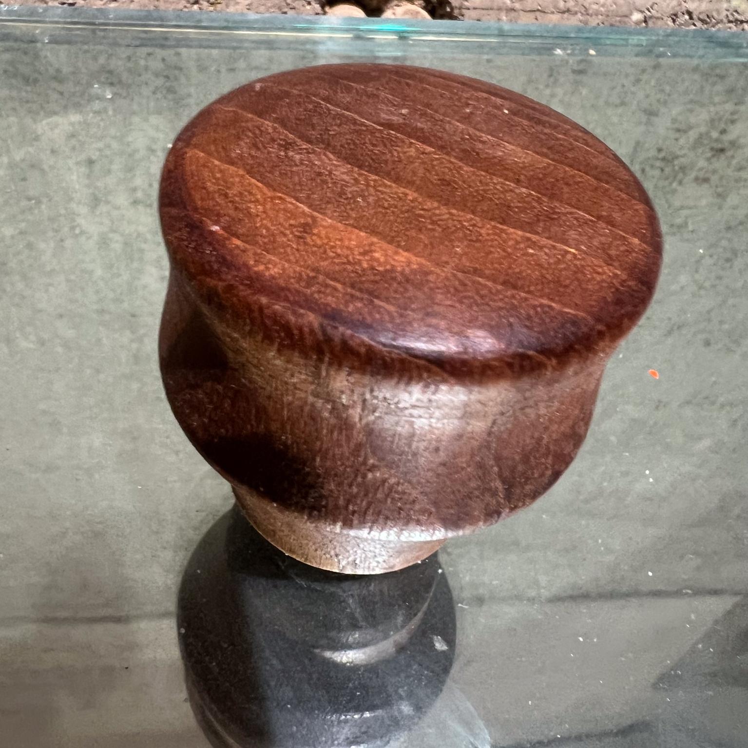 AMBIANIC presents
1960s Bottle stopper in Teakwood stamped from Denmark.
2H x 2 in diameter
Original Unrestored Vintage condition.
See images please.
