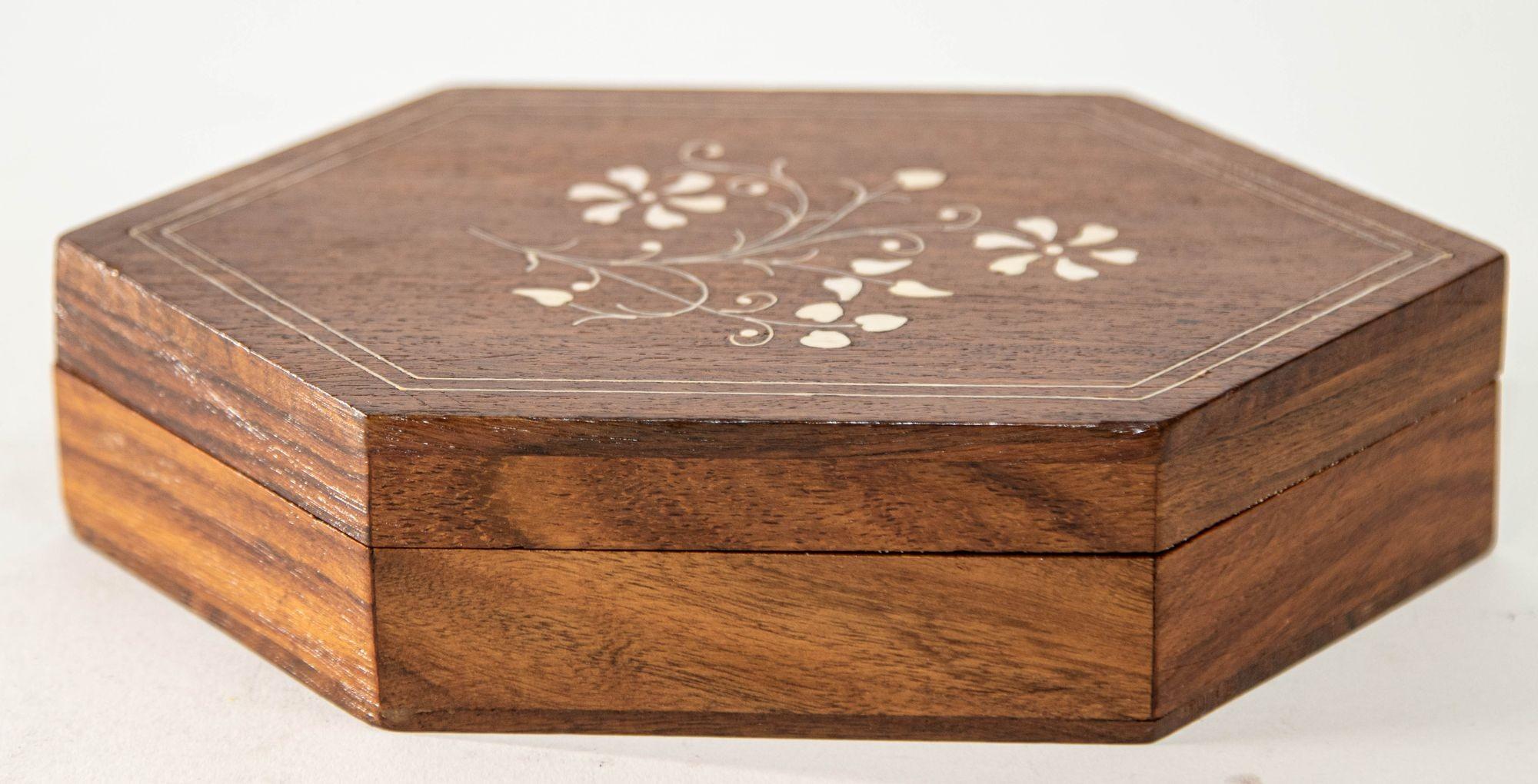 Folk Art 1960s Vintage Moroccan Inlaid Hexagonal Wood Box For Sale