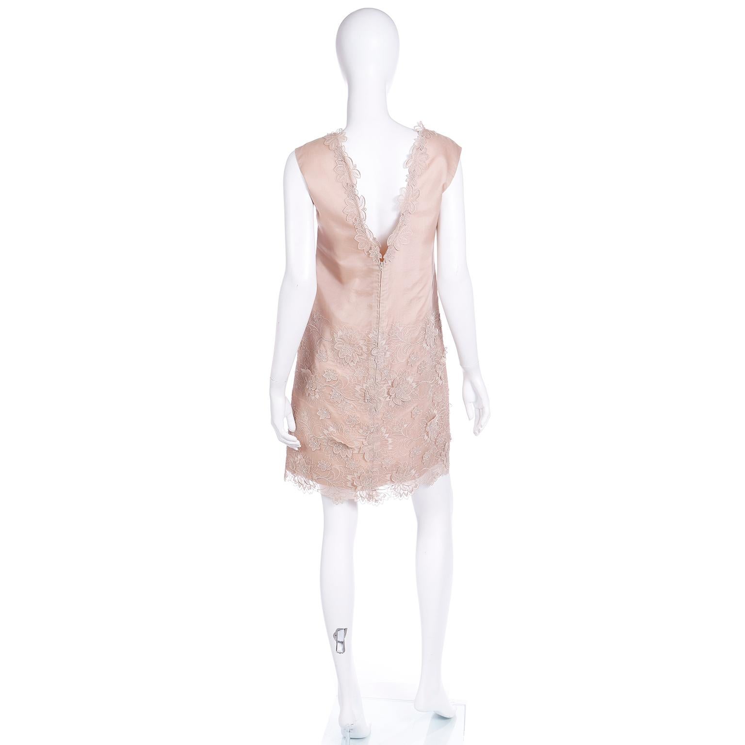 1960s Vintage Nude Sleeveless Shift Dress With Floral Applique In Excellent Condition In Portland, OR