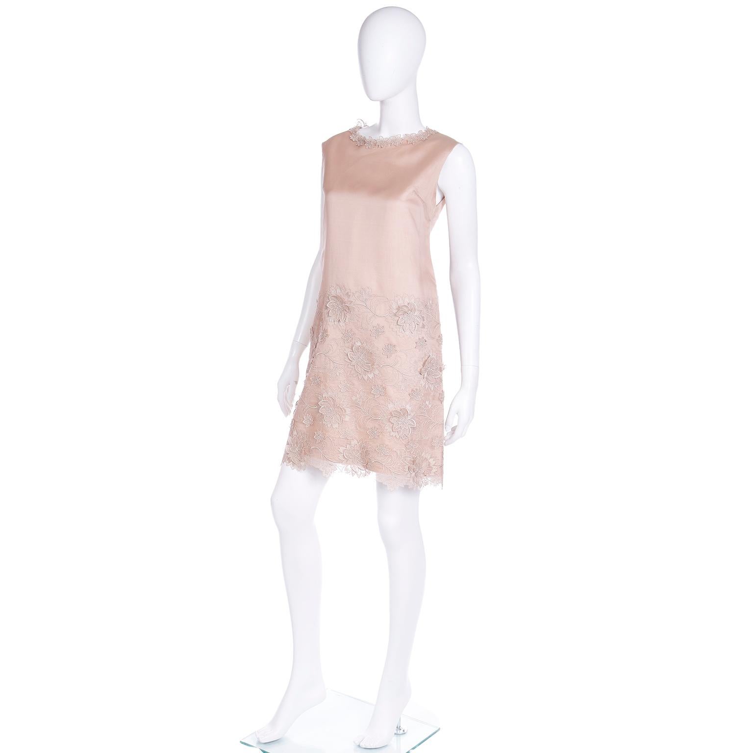 Women's or Men's 1960s Vintage Nude Sleeveless Shift Dress With Floral Applique
