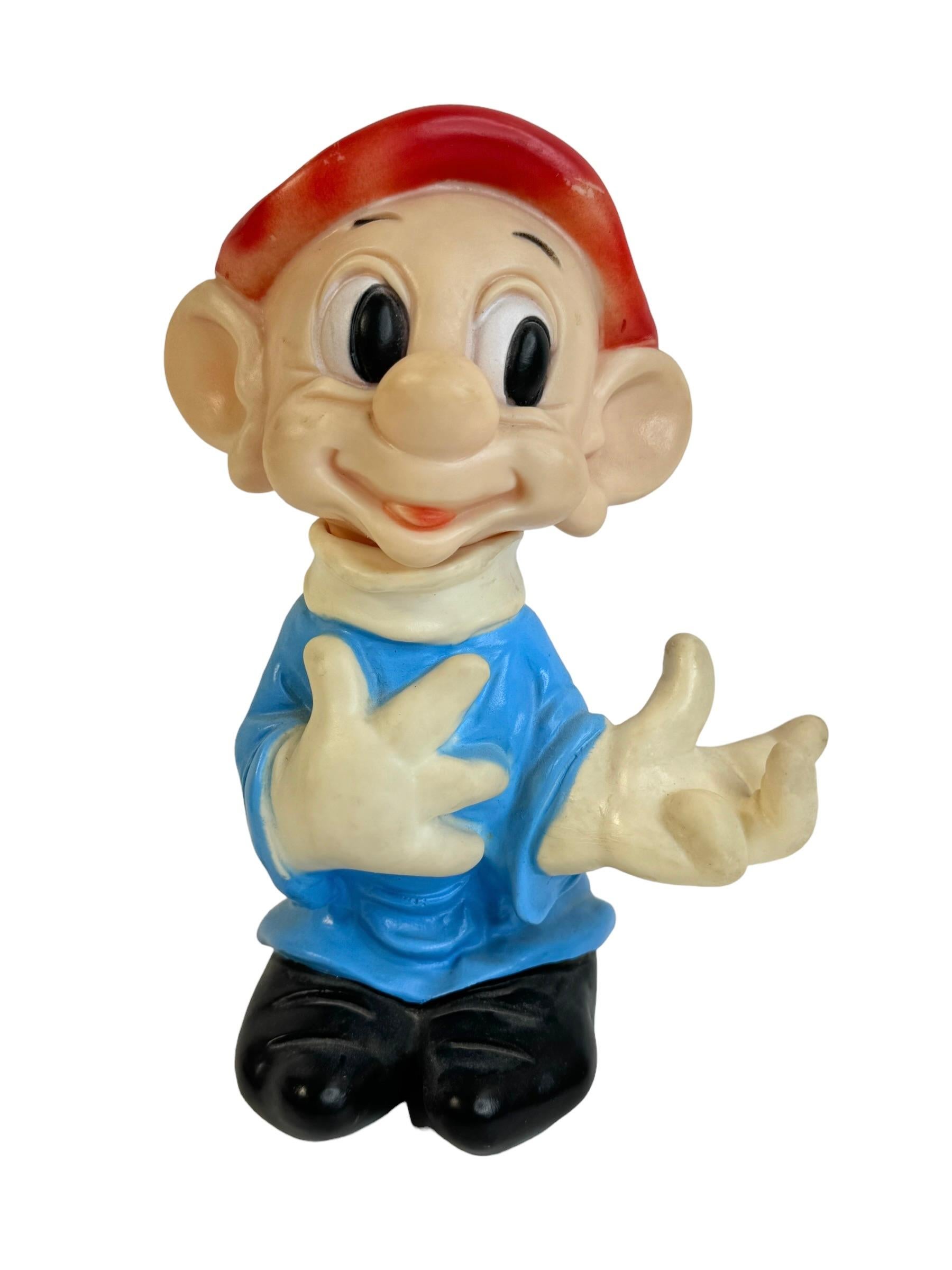 Jouet Disney Snow White & Seven Dwarf des années 1960 en vente 3