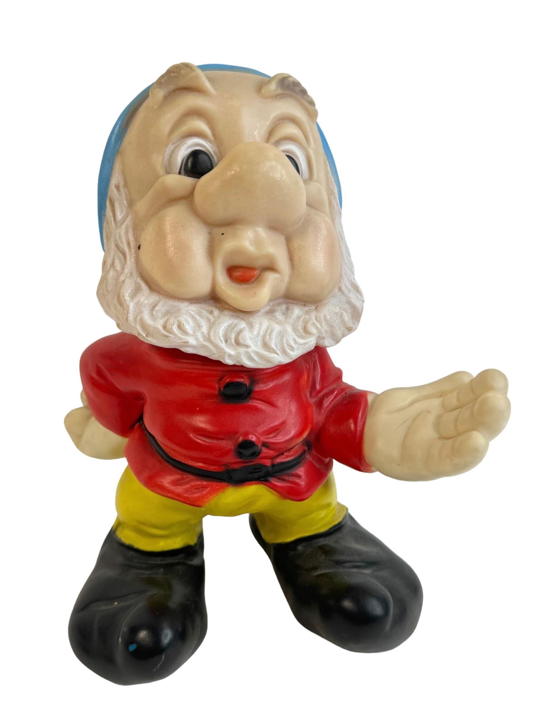 Jouet Disney Snow White & Seven Dwarf des années 1960 en vente 8