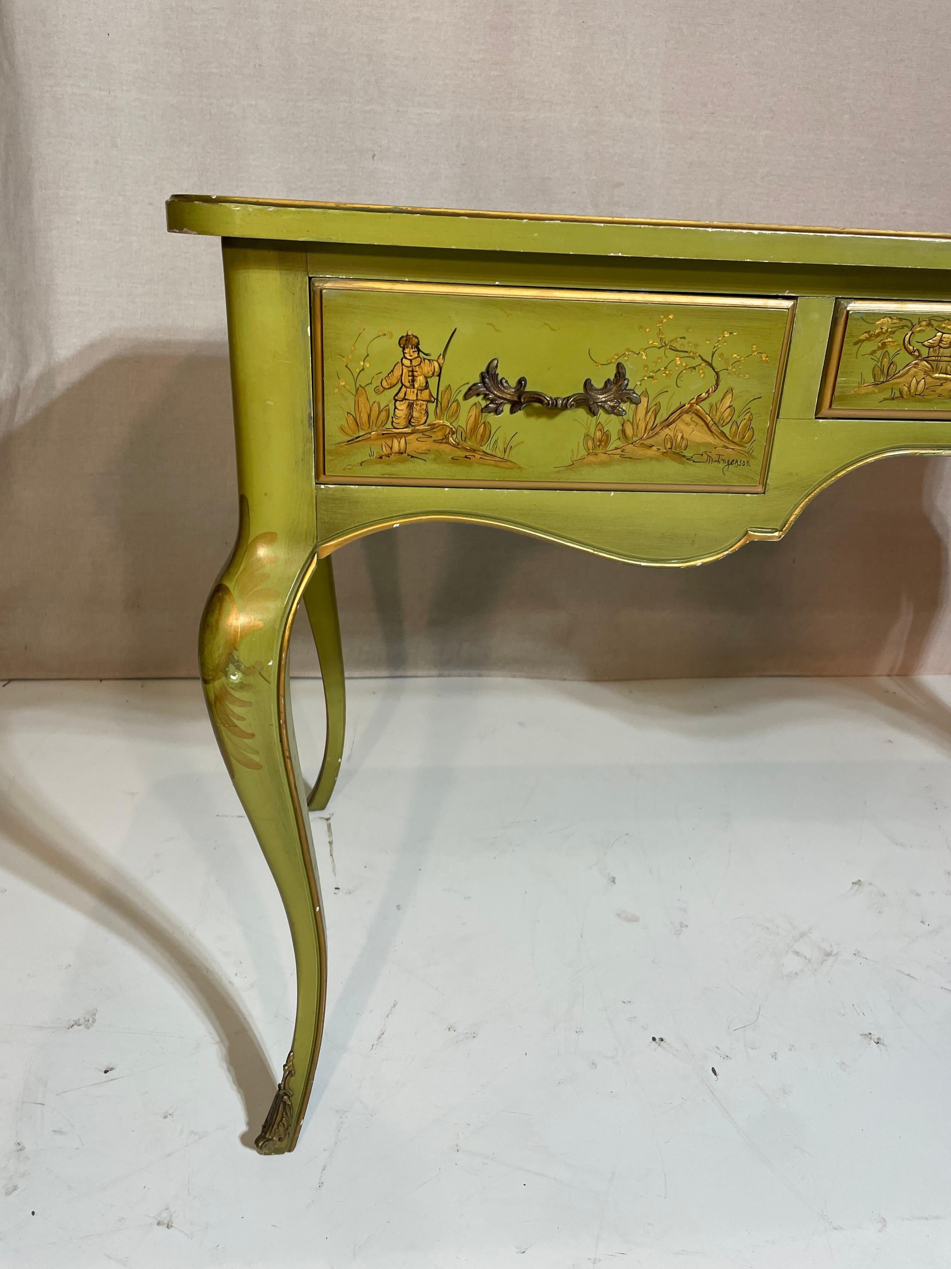 Milieu du XXe siècle Bureau peint de style italien des années 1960 en vente