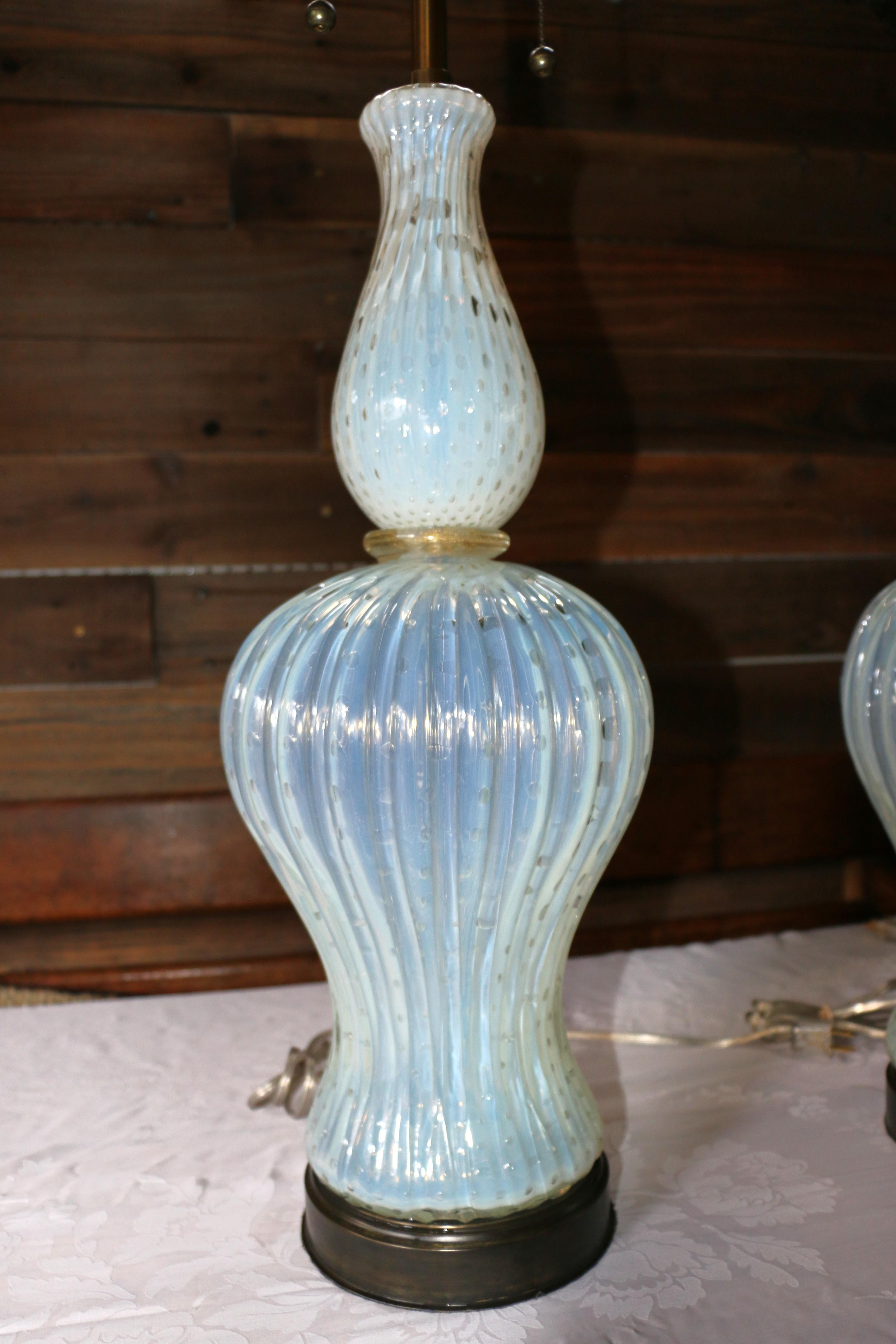 Verre de Murano 1960s Vintage Paire de lampes de table en verre Murano Glass italien en vente
