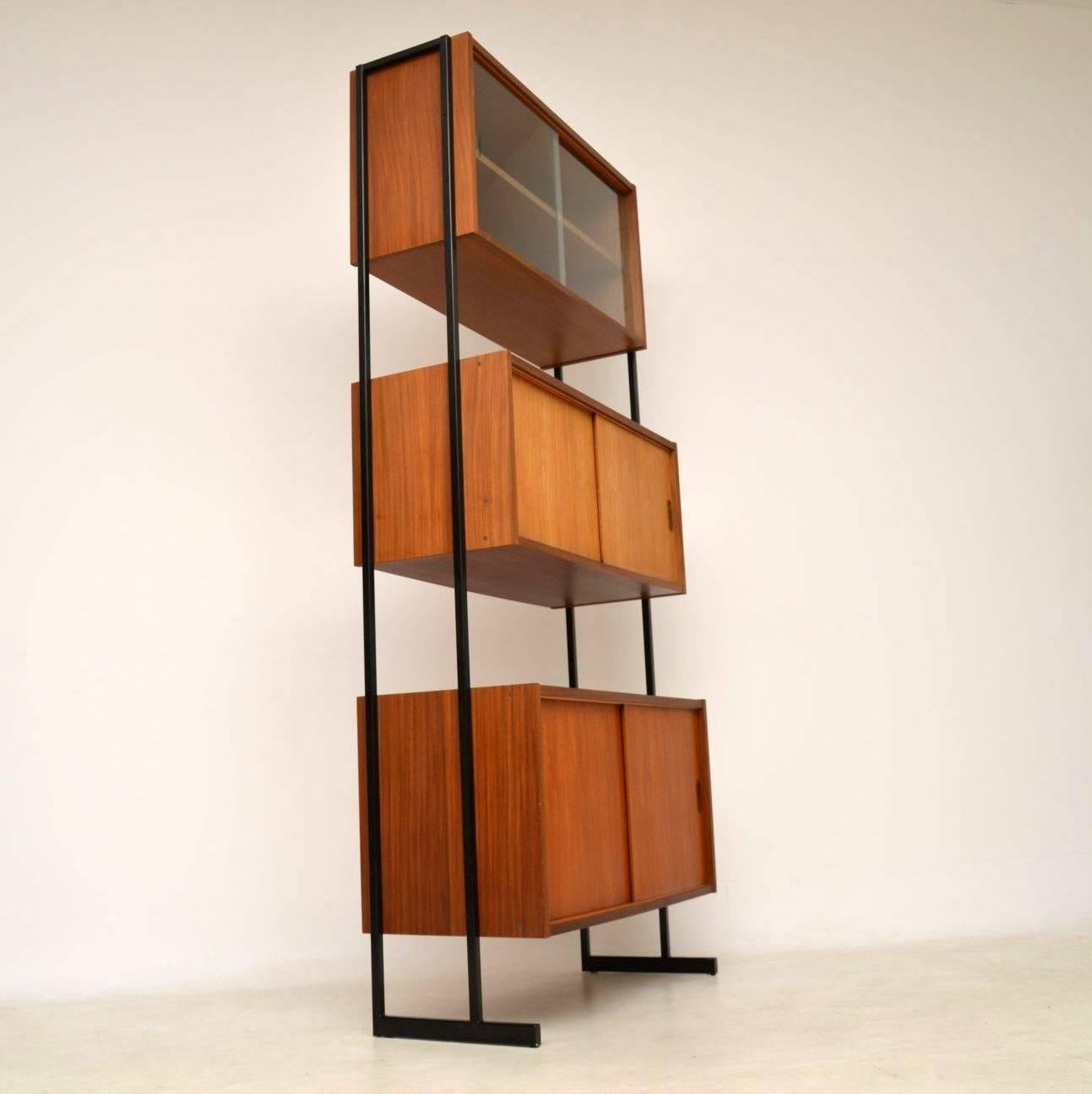 1960s Vintage Pair of Teak Wall Units / Room Divider Cabinets 1