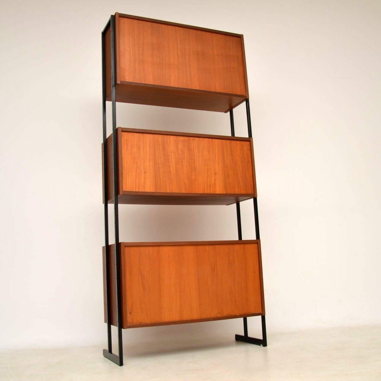 1960s Vintage Pair of Teak Wall Units / Room Divider Cabinets 2