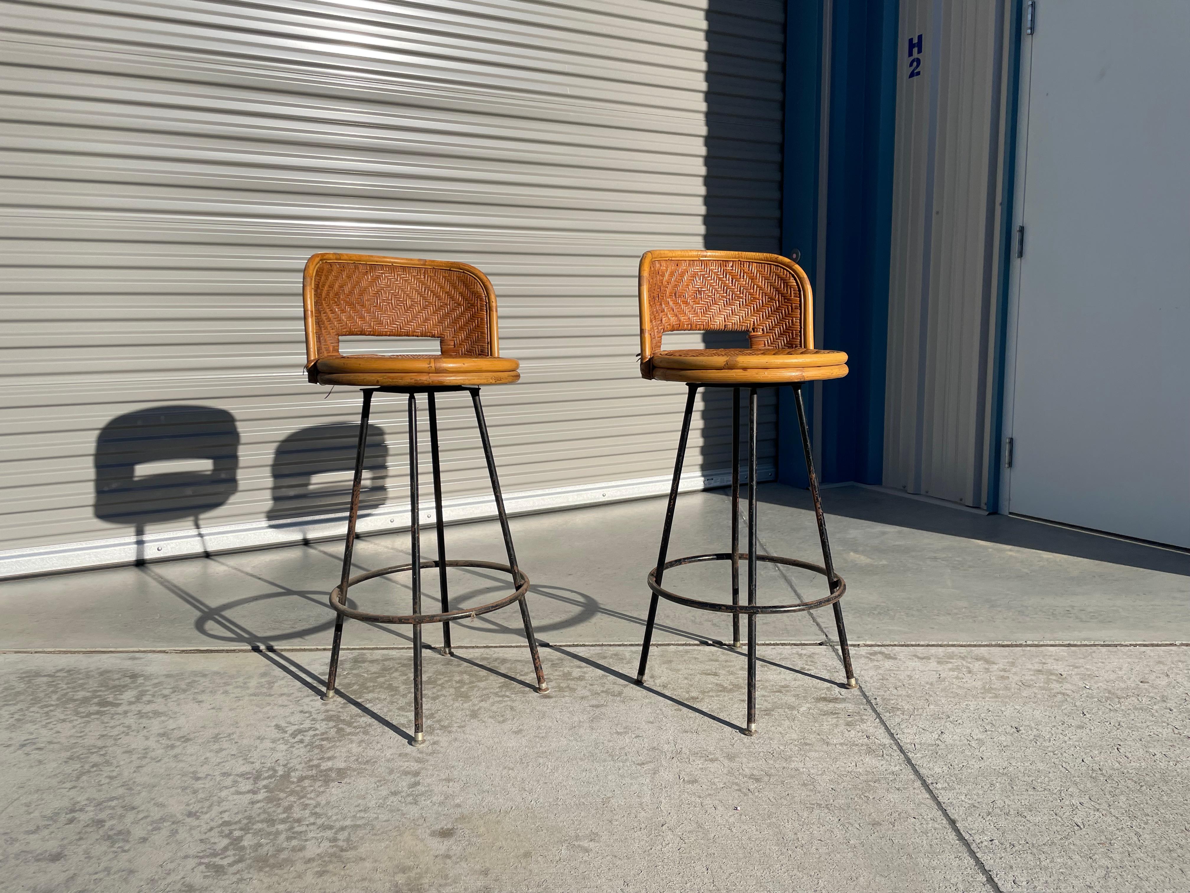 rattan swivel bar stools