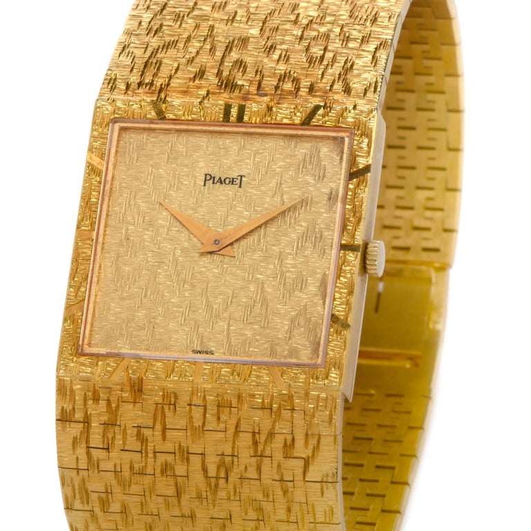 1960s Vintage Piaget Ref. 935A68 18 Karat Yellow Gold Textured Watch ...